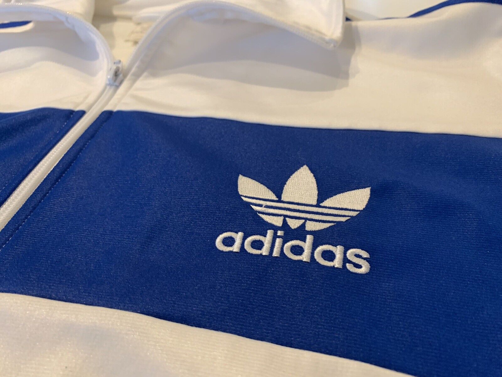 adidas Chile 62 XL Rare Collectors Item White Blue Colorway