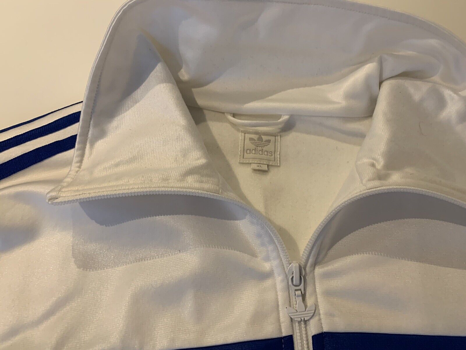 adidas Chile 62 XL Rare Collectors Item White Blue Colorway