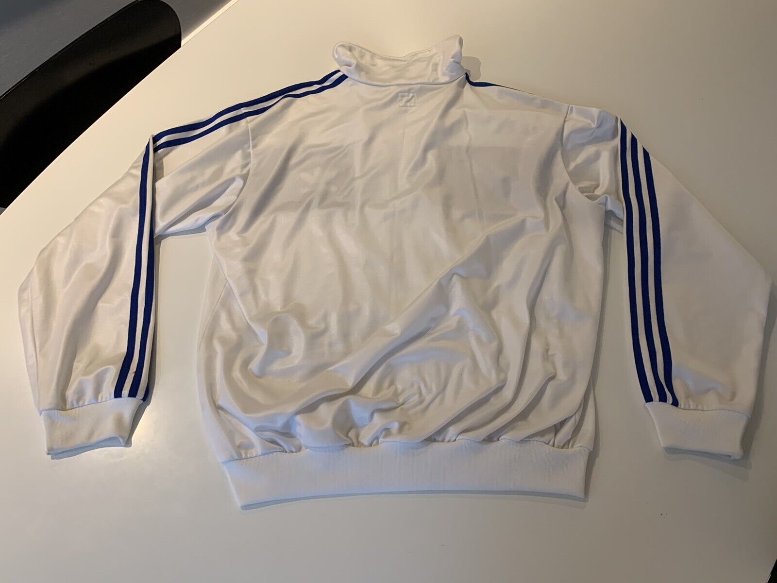 adidas Chile 62 XL Rare Collectors Item White Blue Colorway