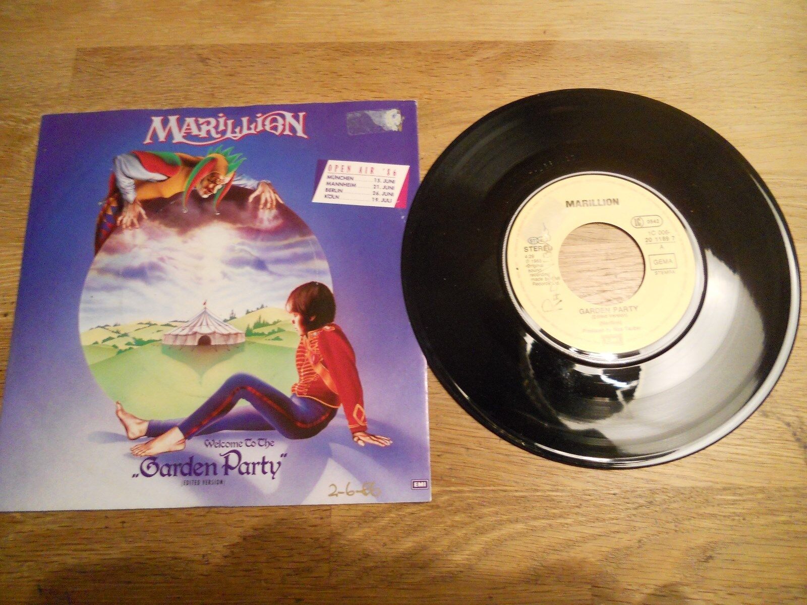 MARILLION GARDEN PARTY (EDITED VERSION) /  MARKET SQUARE HEROES 1983 EMI RECORDS