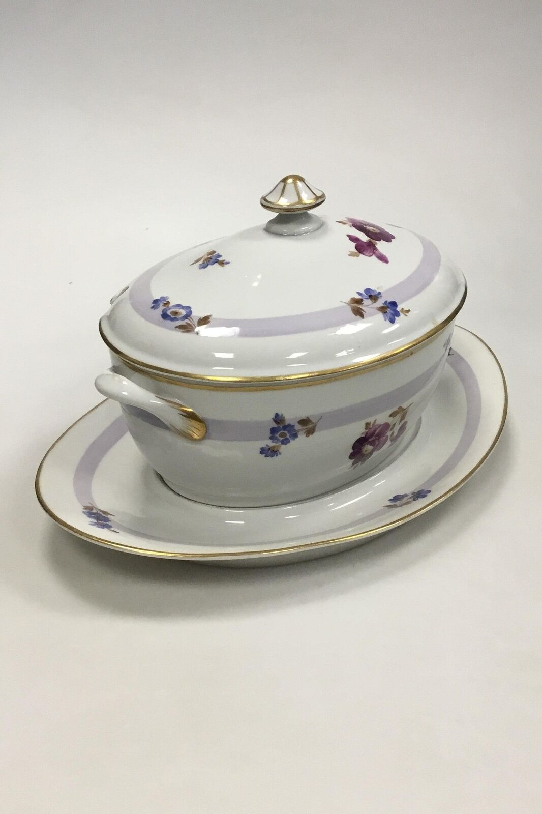 Royal Copenhagen Pattern no 597 Terrine with saucer No 9347