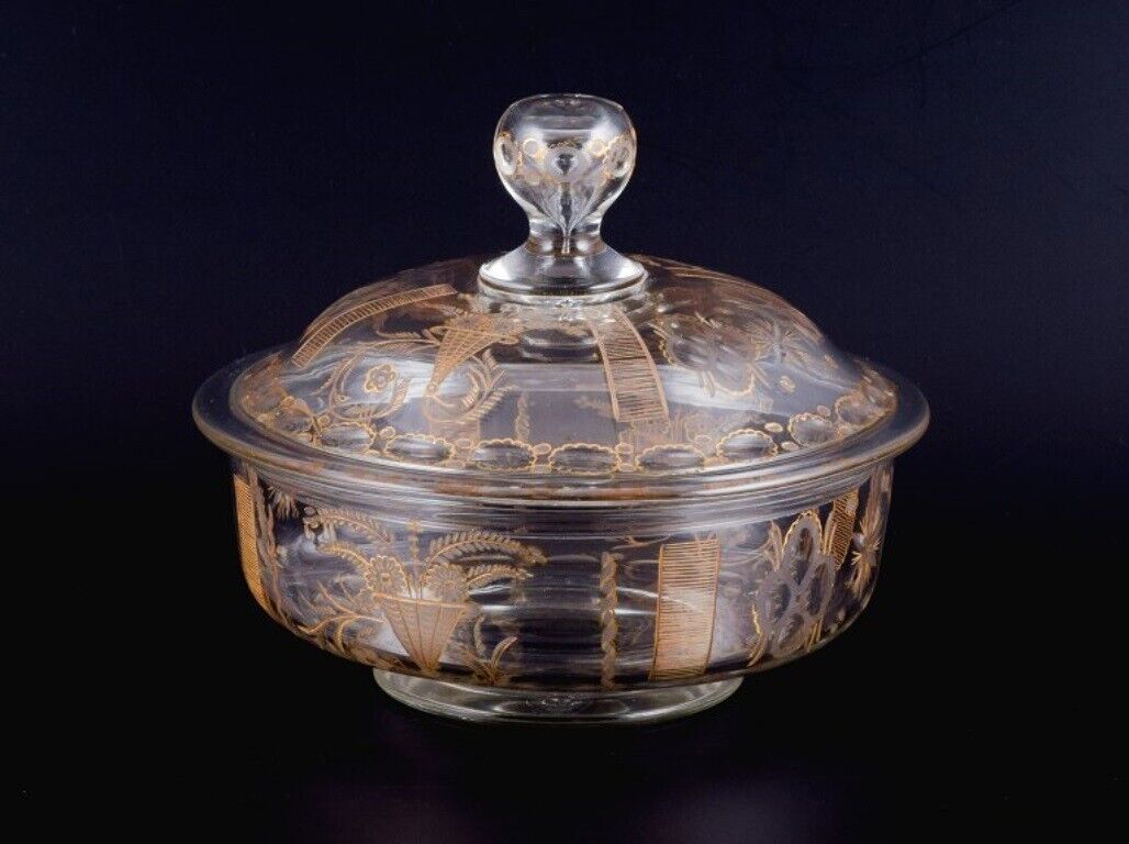 Lidded French bowl in mouth-blown glass with faceted motifs and gold decoration