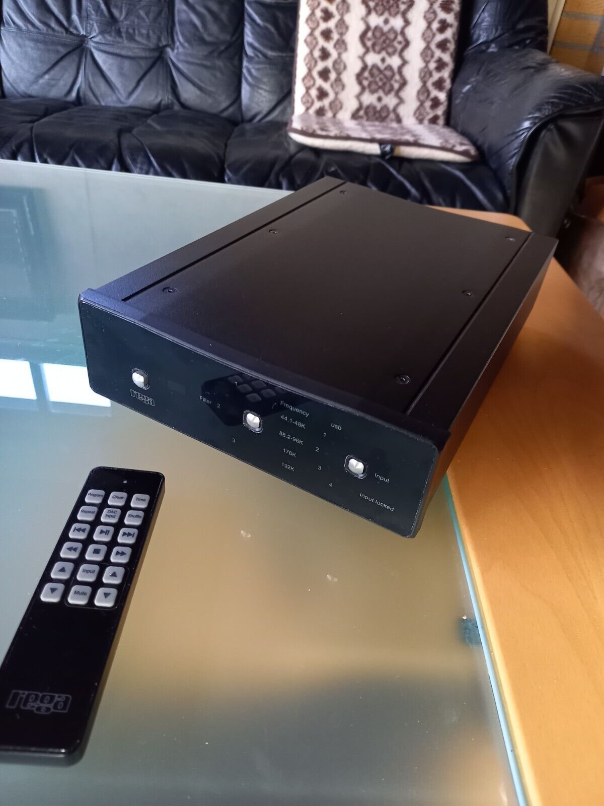 Rega  Dac/R - 24Bit/192kHz - British made USB Dac, w/Remote - VGC.