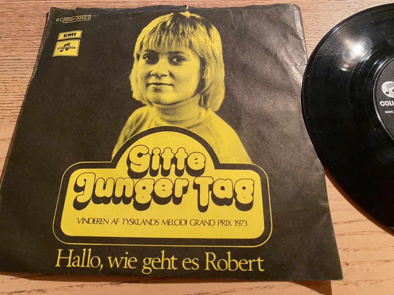 GITTE HÆNNING "JUNGER TAG" 1973 EMI COLUMBIA DANISH 7" VINYL SINGLE EUROVISION