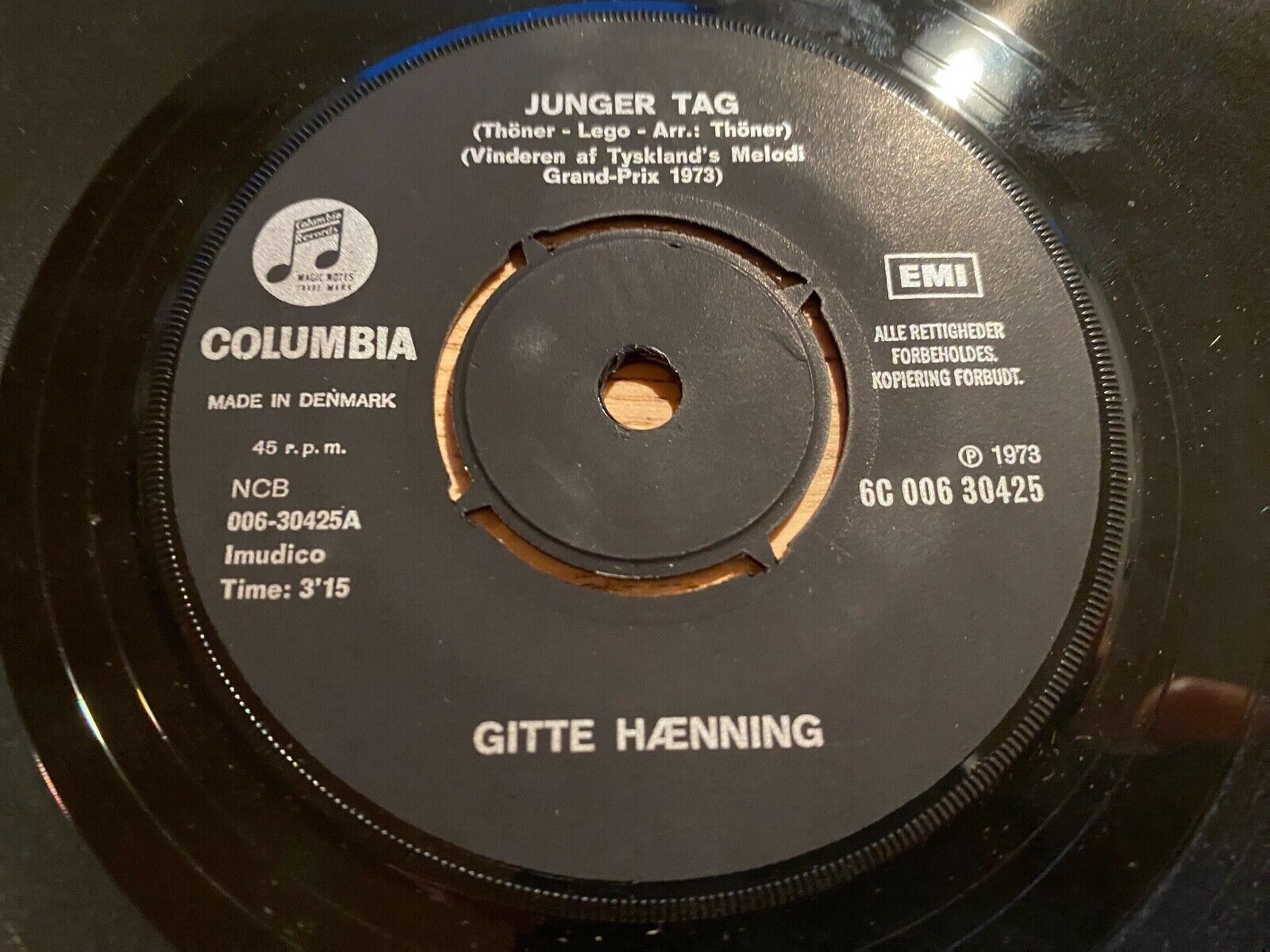 GITTE HÆNNING "JUNGER TAG" 1973 EMI COLUMBIA DANISH 7" VINYL SINGLE EUROVISION