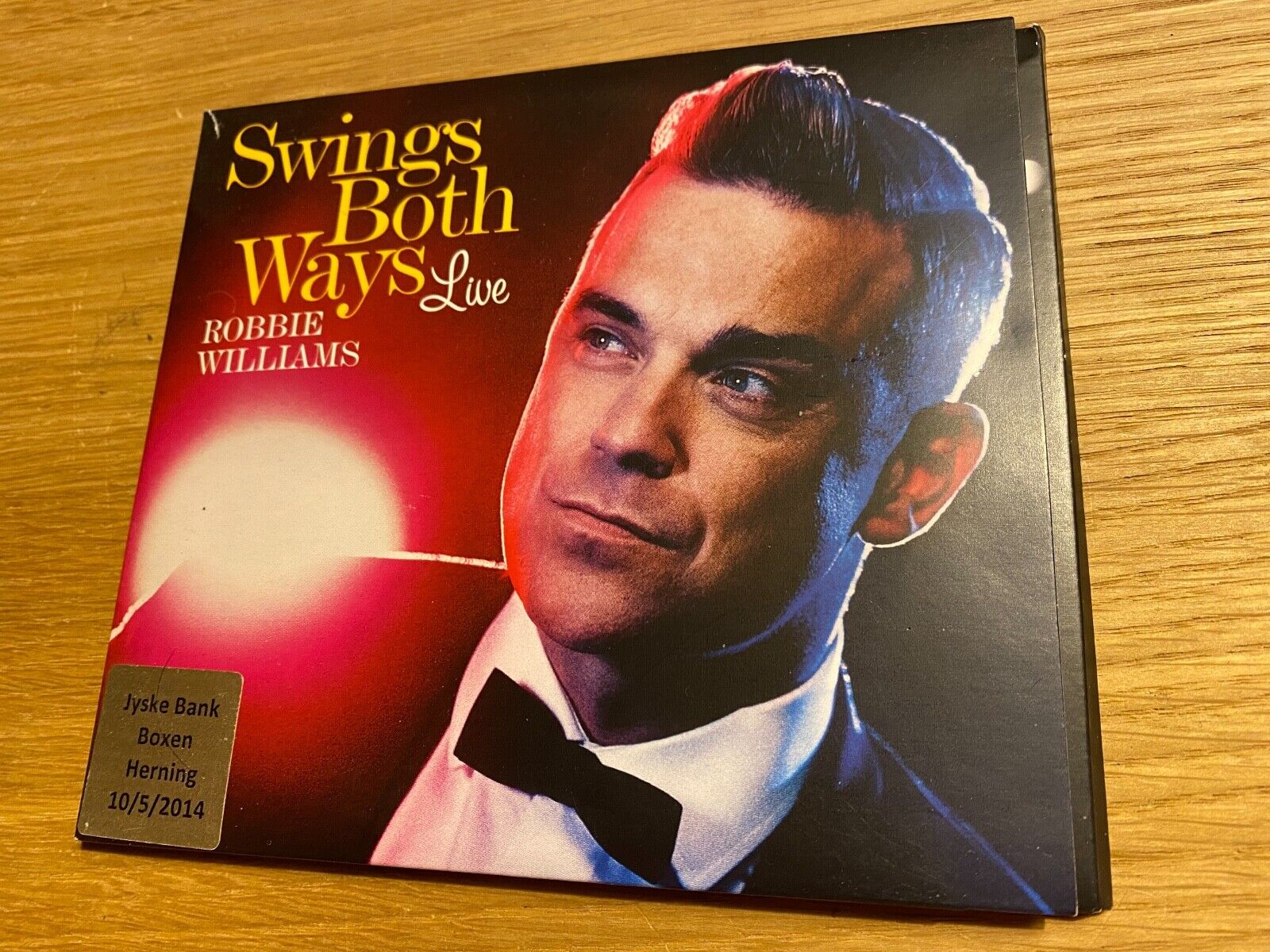 ROBBIE WILLIAMS "SINGS BOTH WAYS LIVE" 2 X CD SET 2014 DIGIPAK ABBEY ROAD STUDIO