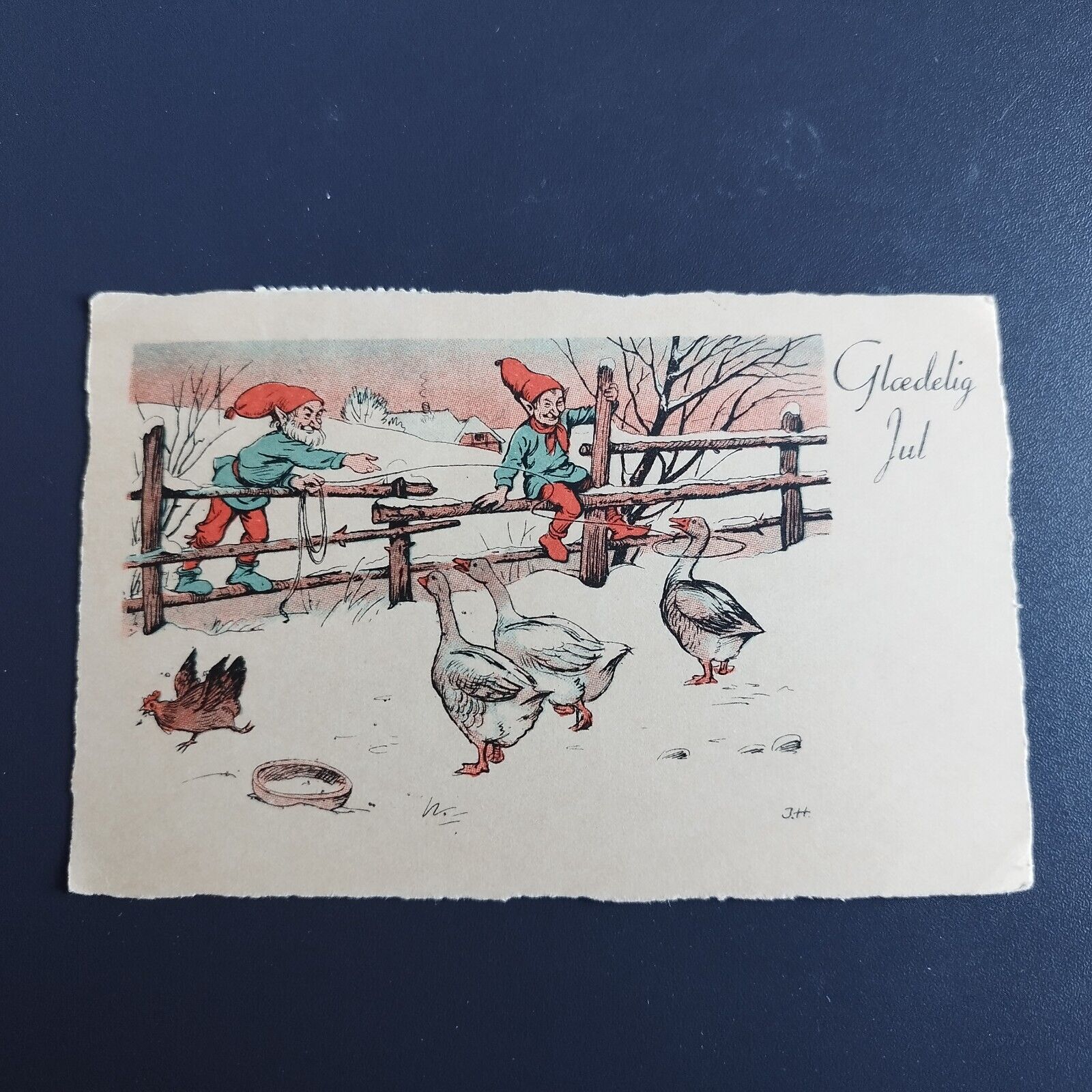 Vintage and collectible Danish Christmas card Posted  in 1946 -no 130 x