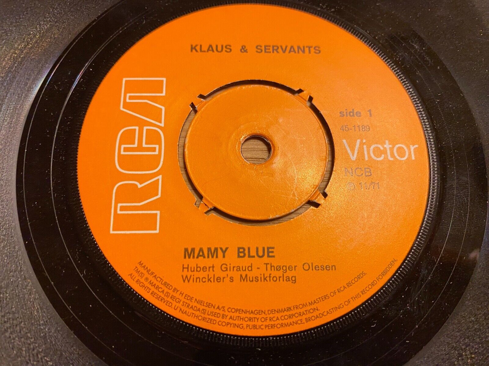 KLAUS  SERVANTS "MAMY BLUE/HELULE-HELULE" RCA VICTOR RECORDS 1971 DANISH PRESS*