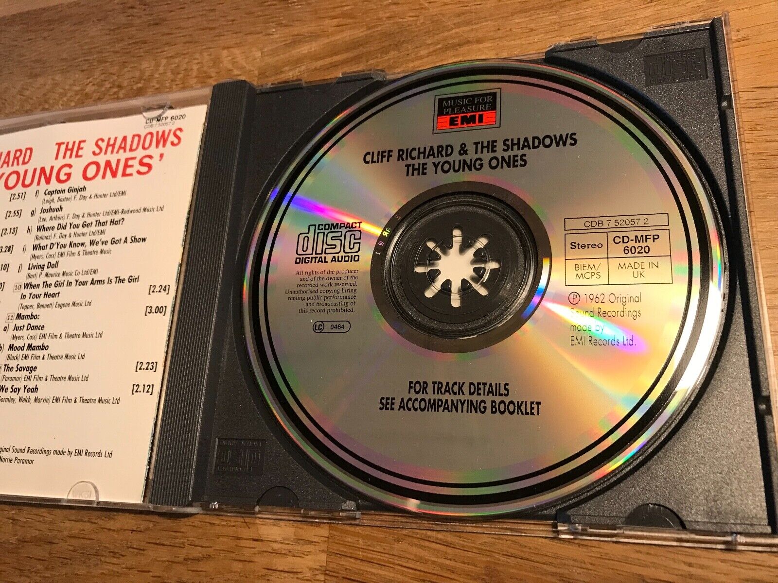 CLIFF RICHARD AND THE SHADOWS "THE YOUNG ONES" CD ALBUM 13 TRACKS EMI RECORDS UK