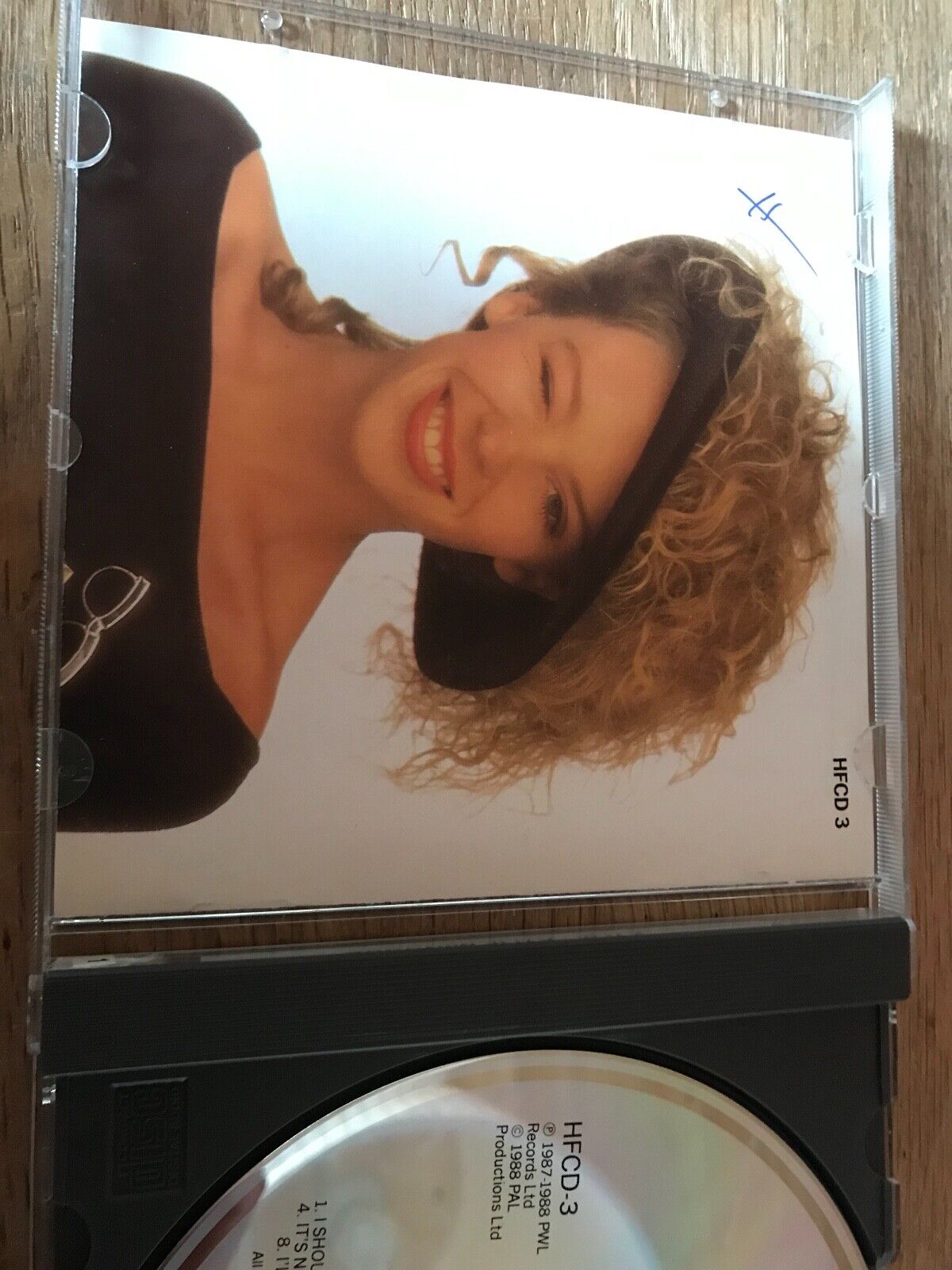 KYLIE MINOGUE KYLIE 1987/1988 BIEM / NCB 10 TRACK DEBUT CD ALBUM 1PRESS SWEDEN*