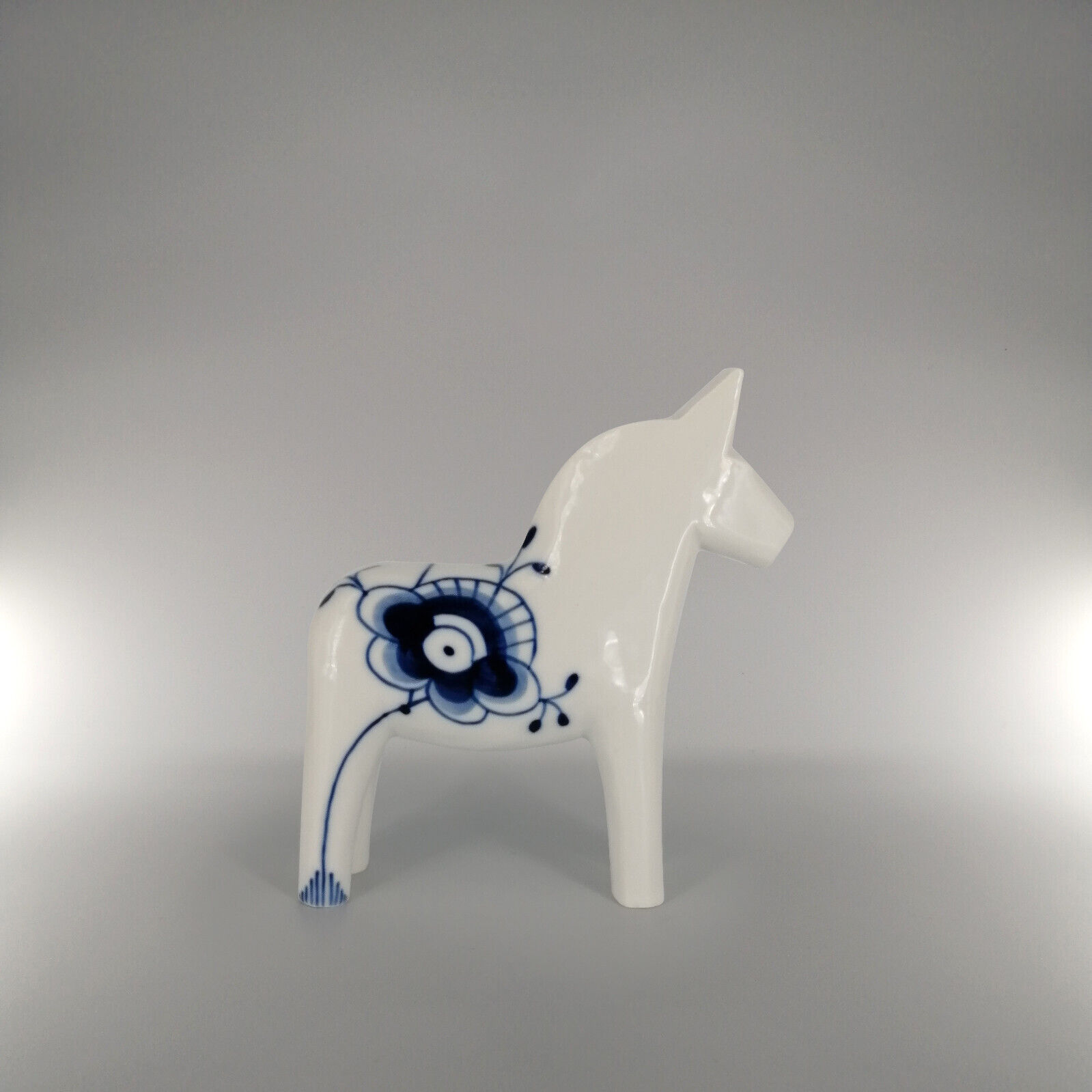 Royal Copenhagen Blue Fluted Mega Dalar Horse - #570-cbdk