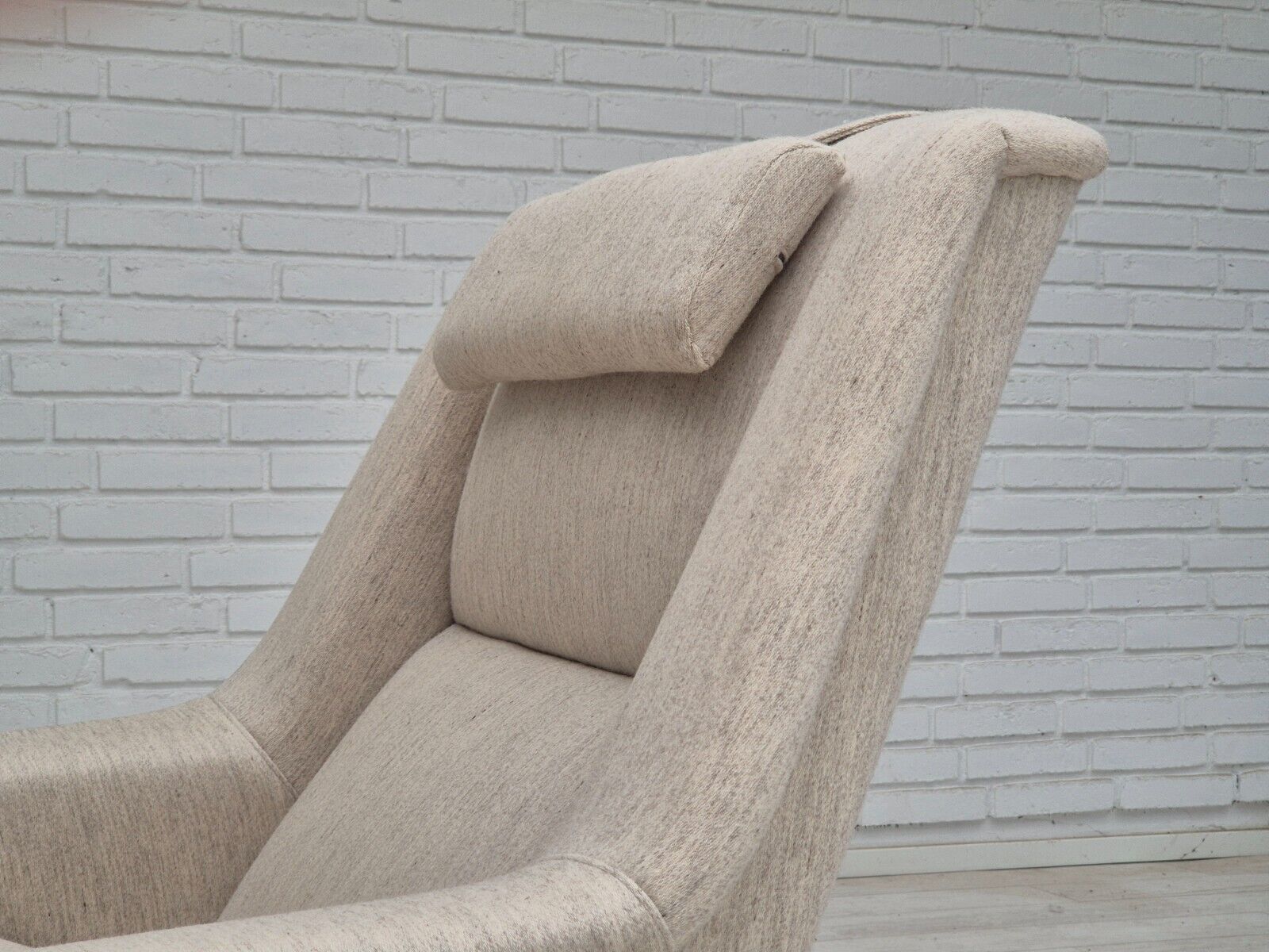 1970s Danish design by Folke Ohlsson chair model 4410 for Fritz Hansen