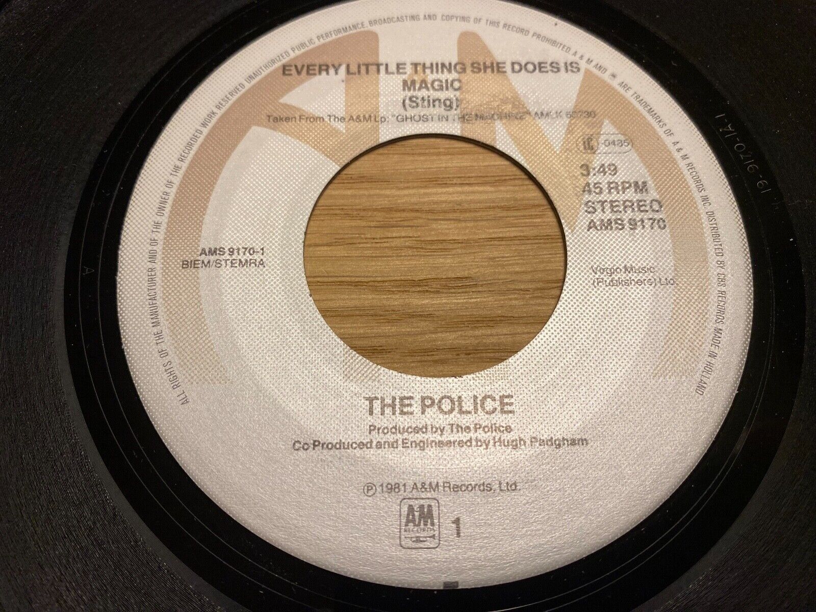 THE POLICE "EVERY LITTLE THING SHE DOES IS MAGIC/SHAMBELLE" 1981 7" VINYL SINGLE