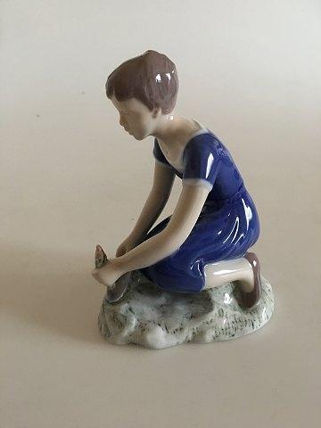 Bing and Grondahl Garden Girl Figurine No 2356