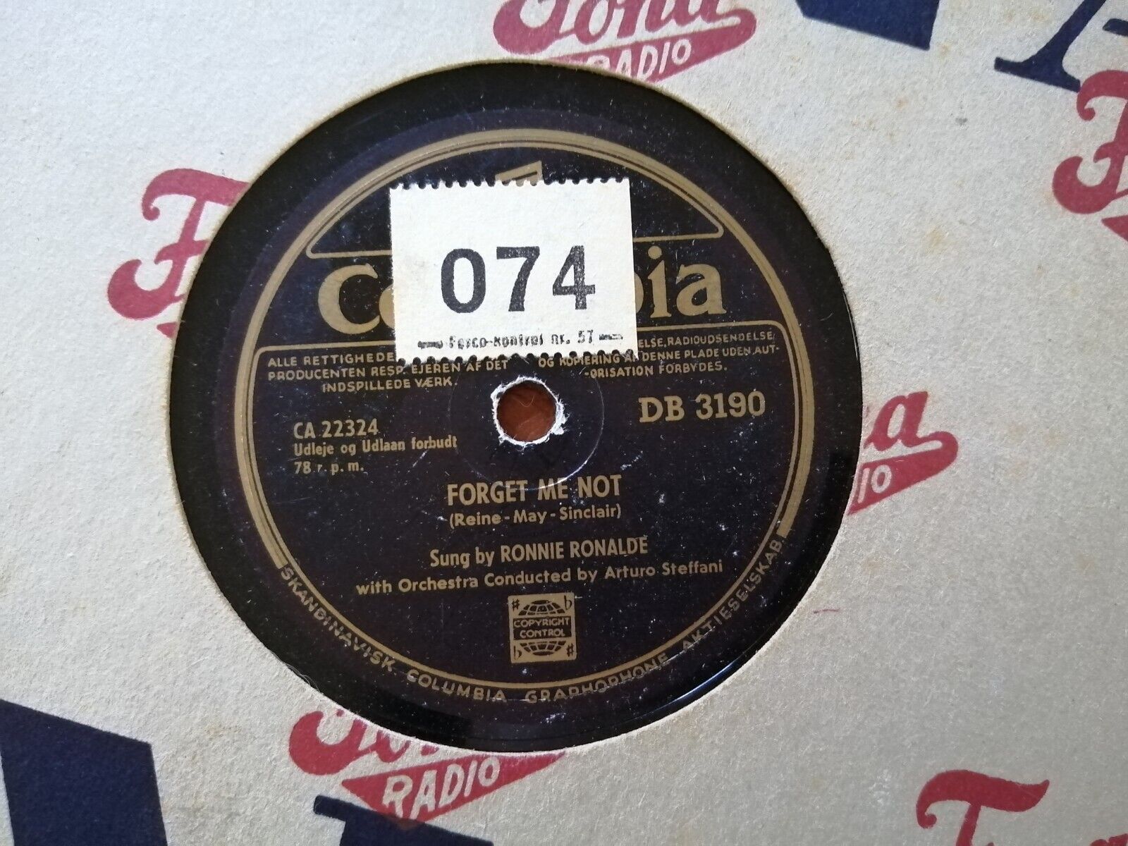 78 RPM  shellacRONNIE RONALDEForget Me Not/The Yodeling Whistler