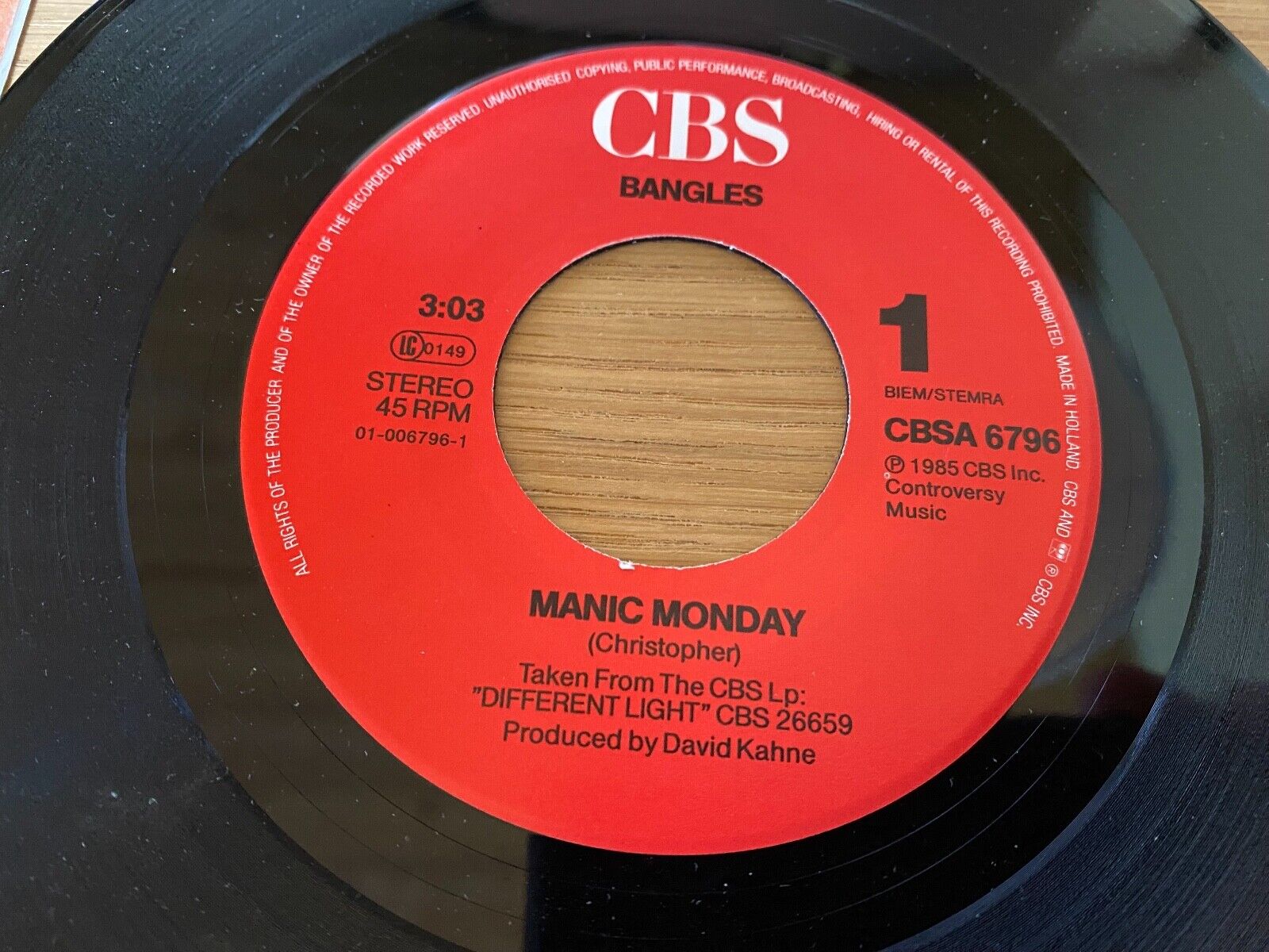 THE BANGLES PRINCE "MANIC MONDAY/IN A DIFFERENT LIGHT" 1985 DUTCH 7" SINGLE CBS*