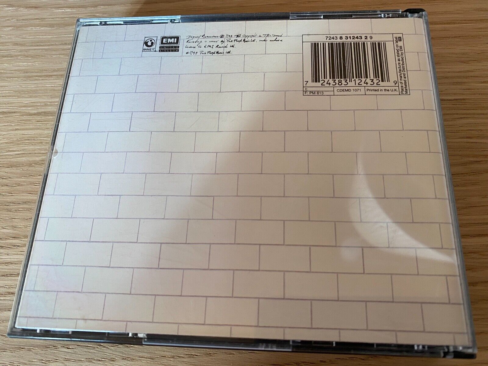 PINK FLOYD "THE WALL" 2 X CD ALBUM EMI UNITED KINGDOM 1994 DIGITAL REMASTER EMI*