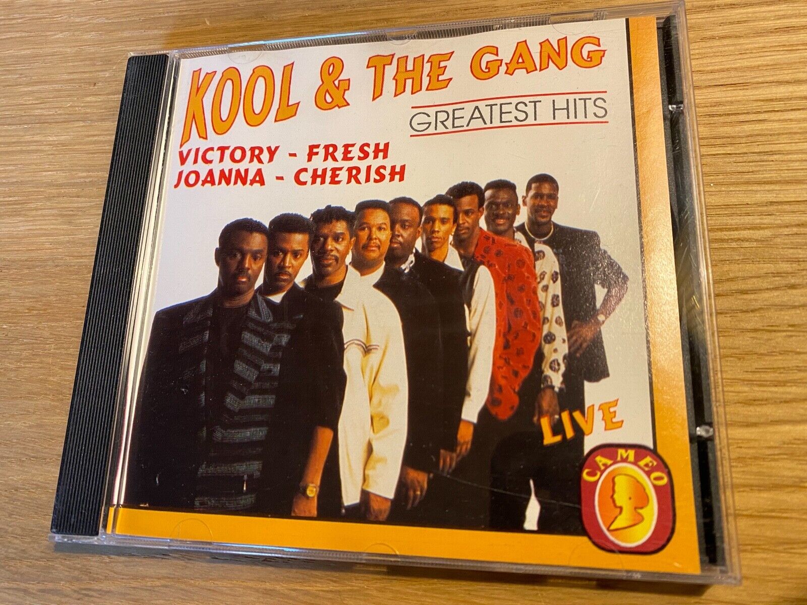 KOOL  THE GANG "GREATEST HITS LIVE" 1996 CD ALBUM 13 TRACK CAMEO RECORDS AAD CD