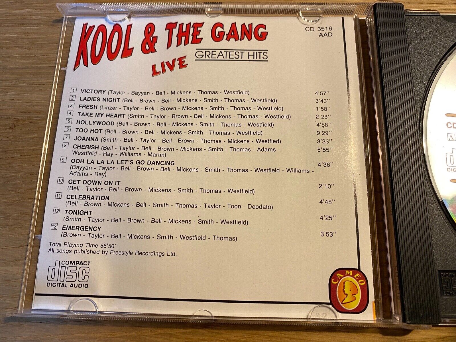 KOOL  THE GANG "GREATEST HITS LIVE" 1996 CD ALBUM 13 TRACK CAMEO RECORDS AAD CD