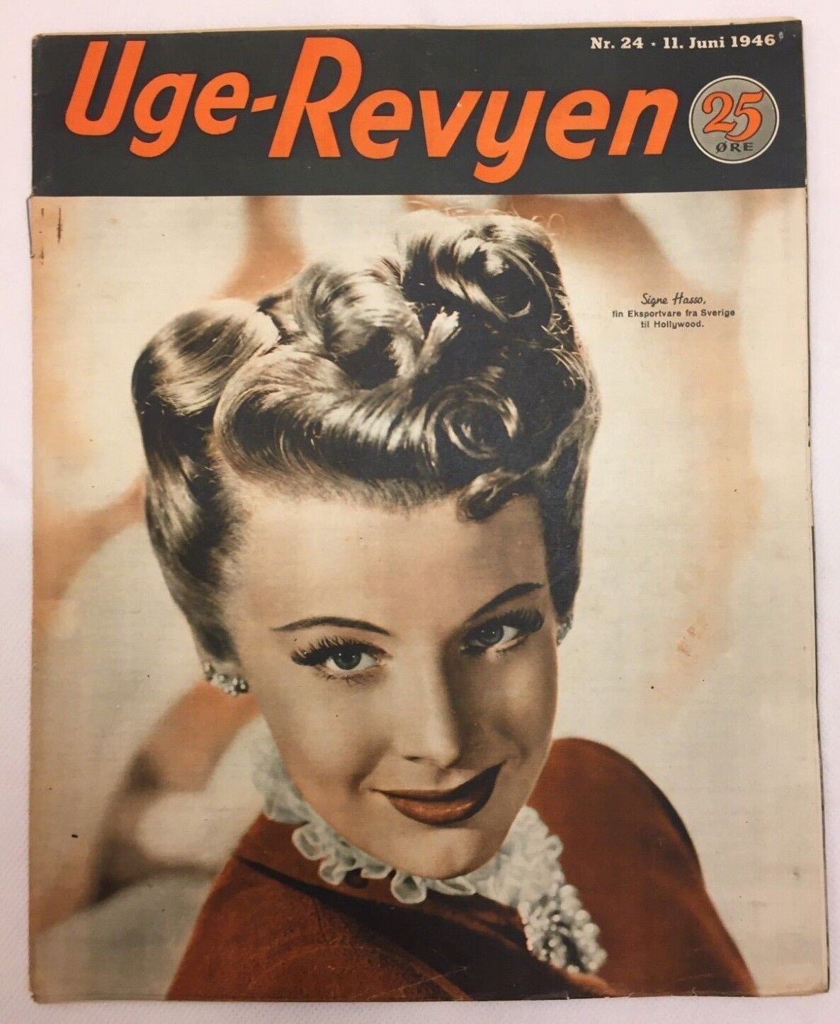 Signe Hasso On The Front Cover Danish Weekly Vintage Magazine Uge-Revyen 1946