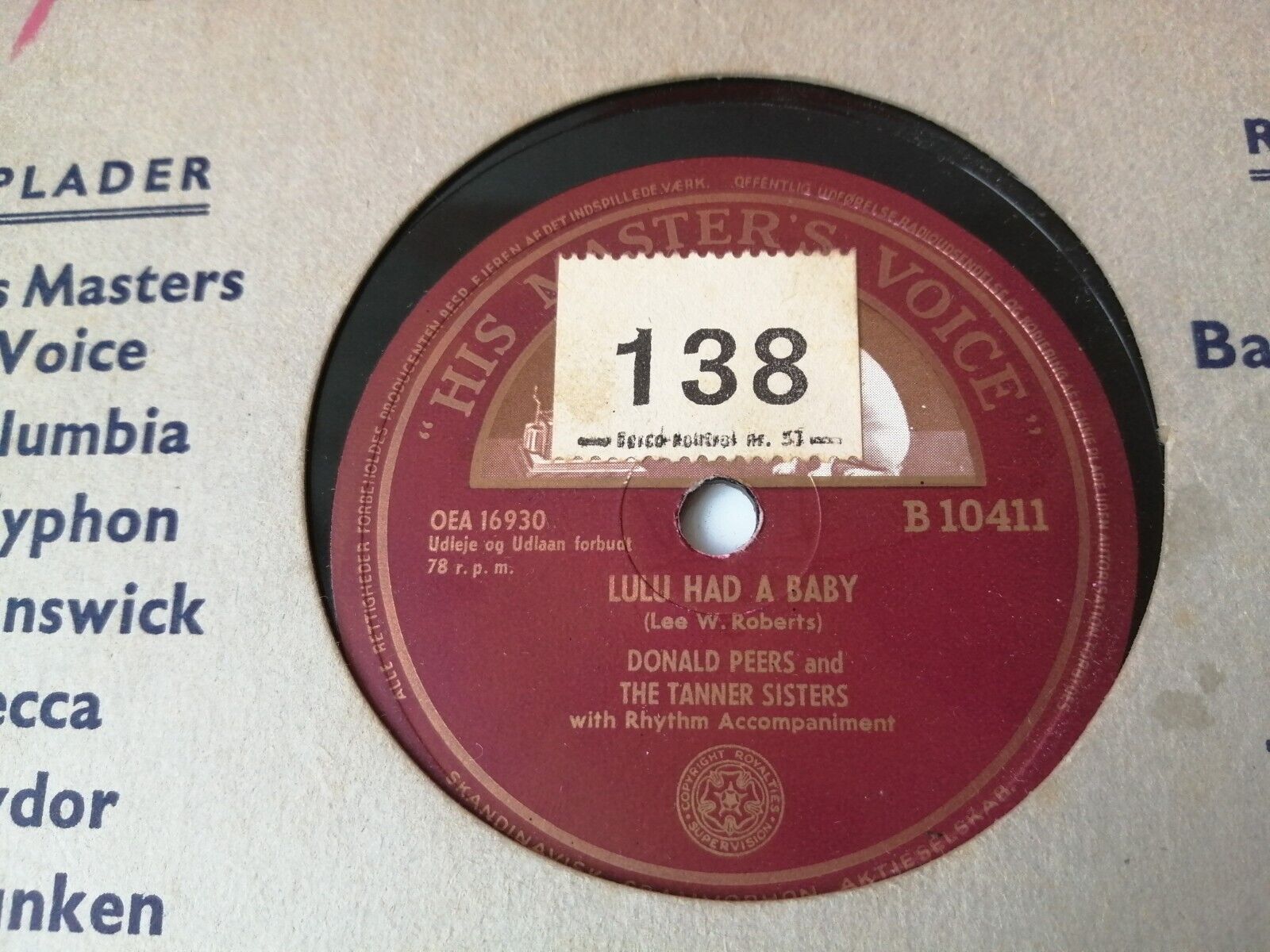 78 RPM  shellacDONALD PEERS and The Tanner SistersLulu Had A Baby/Barrels of