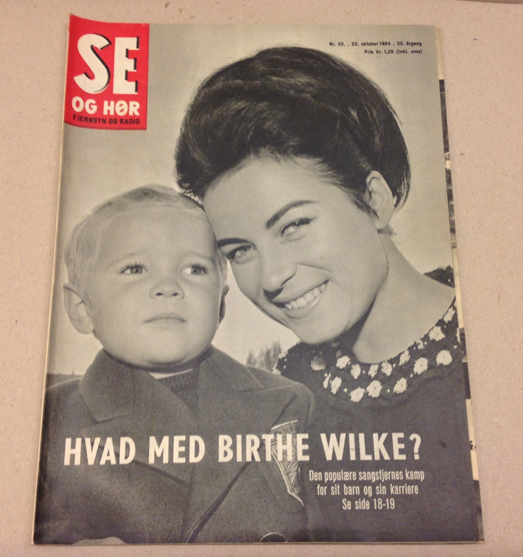 BIRTHE WILKE + SON SINGER FROM DENMARK FRONT COVER VINTAGE Danish Magazine 1964