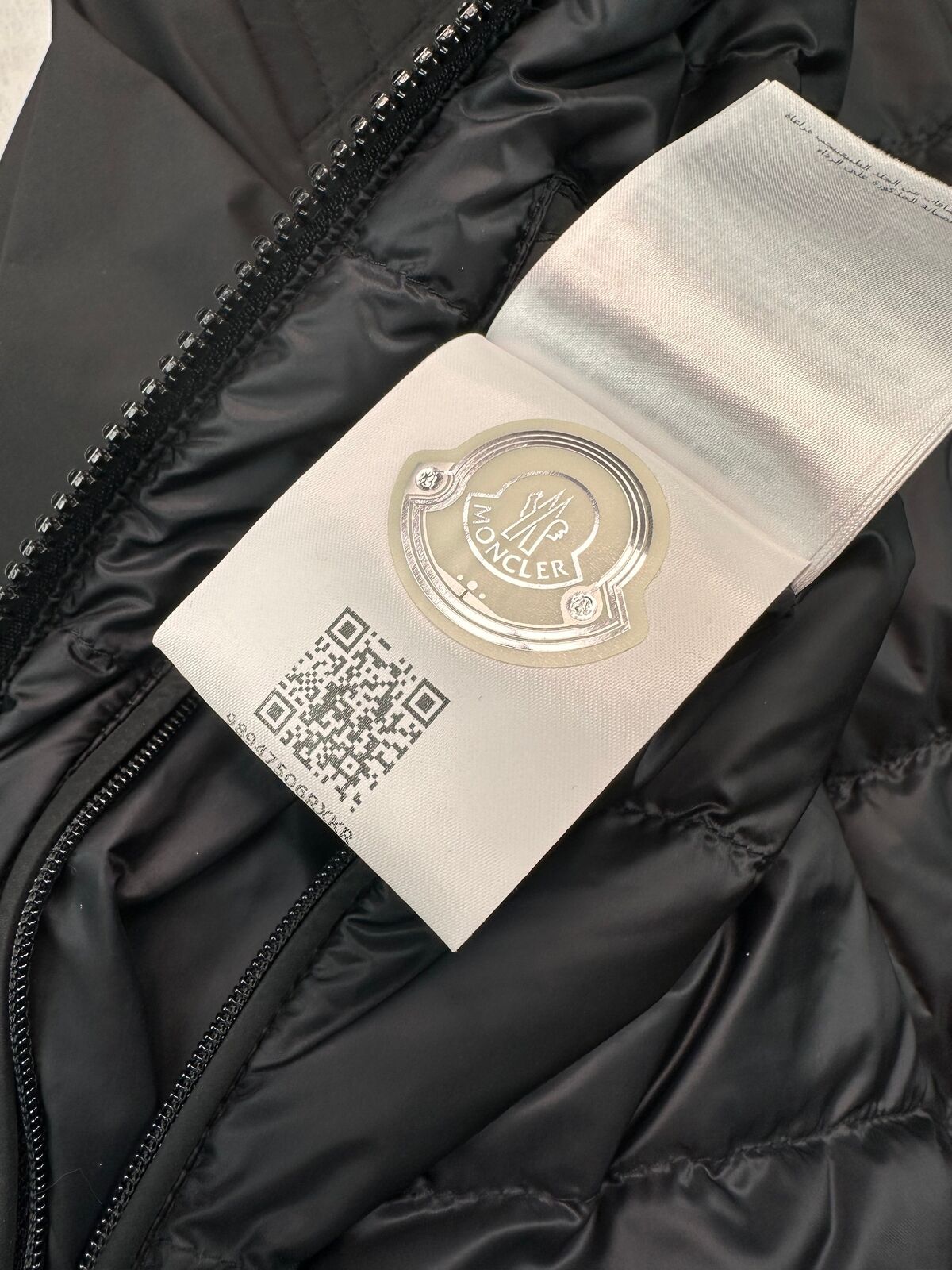 Moncler Gimont Size 3