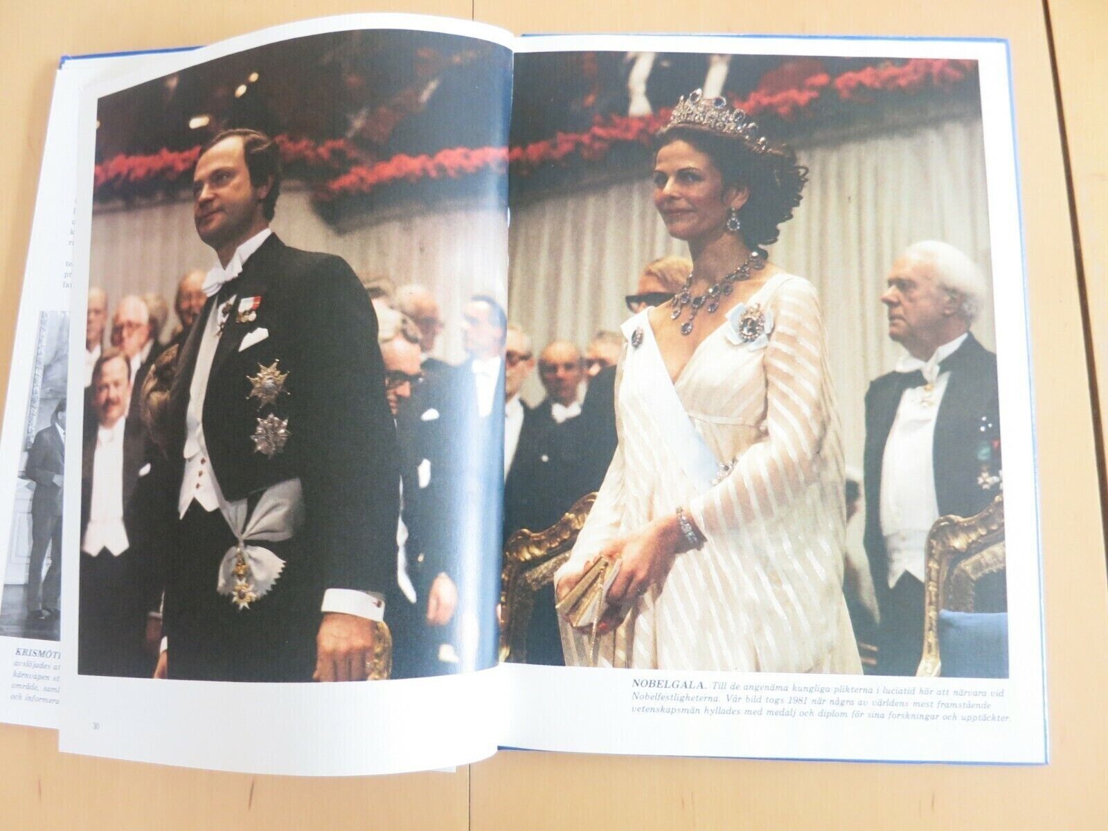 QUEEN SILVIA KING CARL GUSTAF Sweden Victoria Philip Madeleine Royal Book Bog39