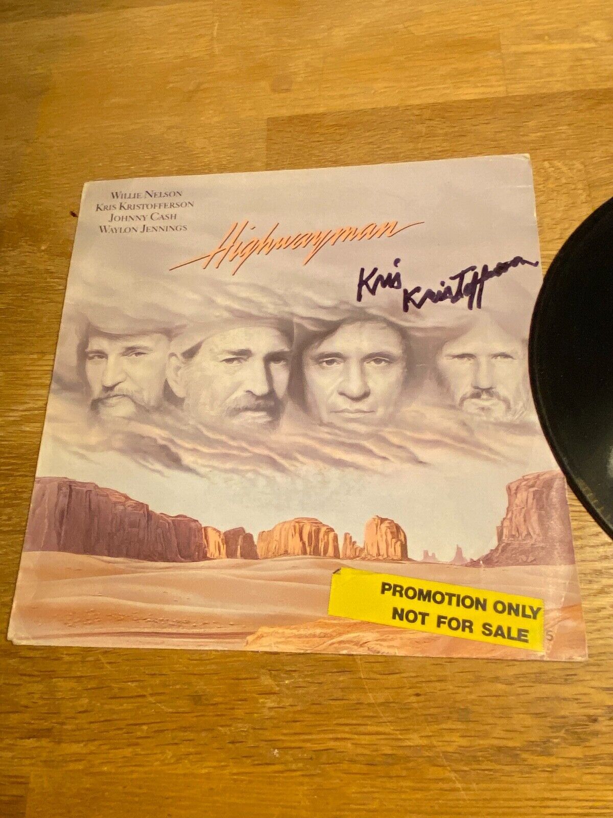 WAYLON JENNINGS WILLIE NELSON JOHNNY CASH  KRIS KRISTOFFERSON PROMO SIGNED 7"