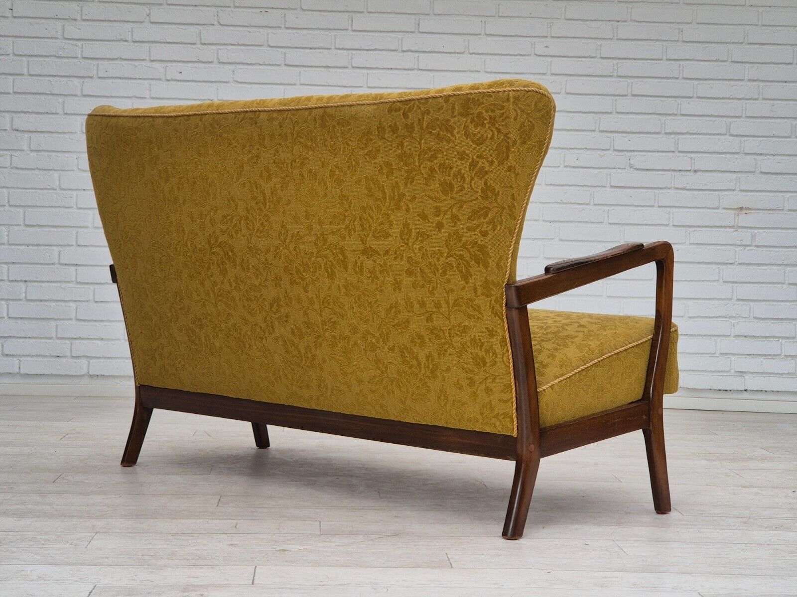 1960s Danish 2 seater sofa by Søren Hansen for Fritz Hansen original condition