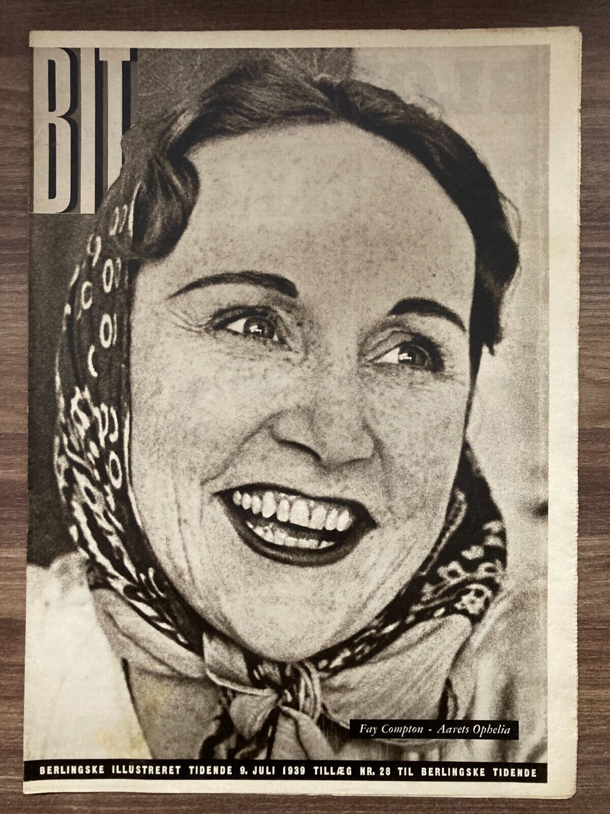 Fay Compton Ophelia Danish Magazine 1939 "Berlingske IT"