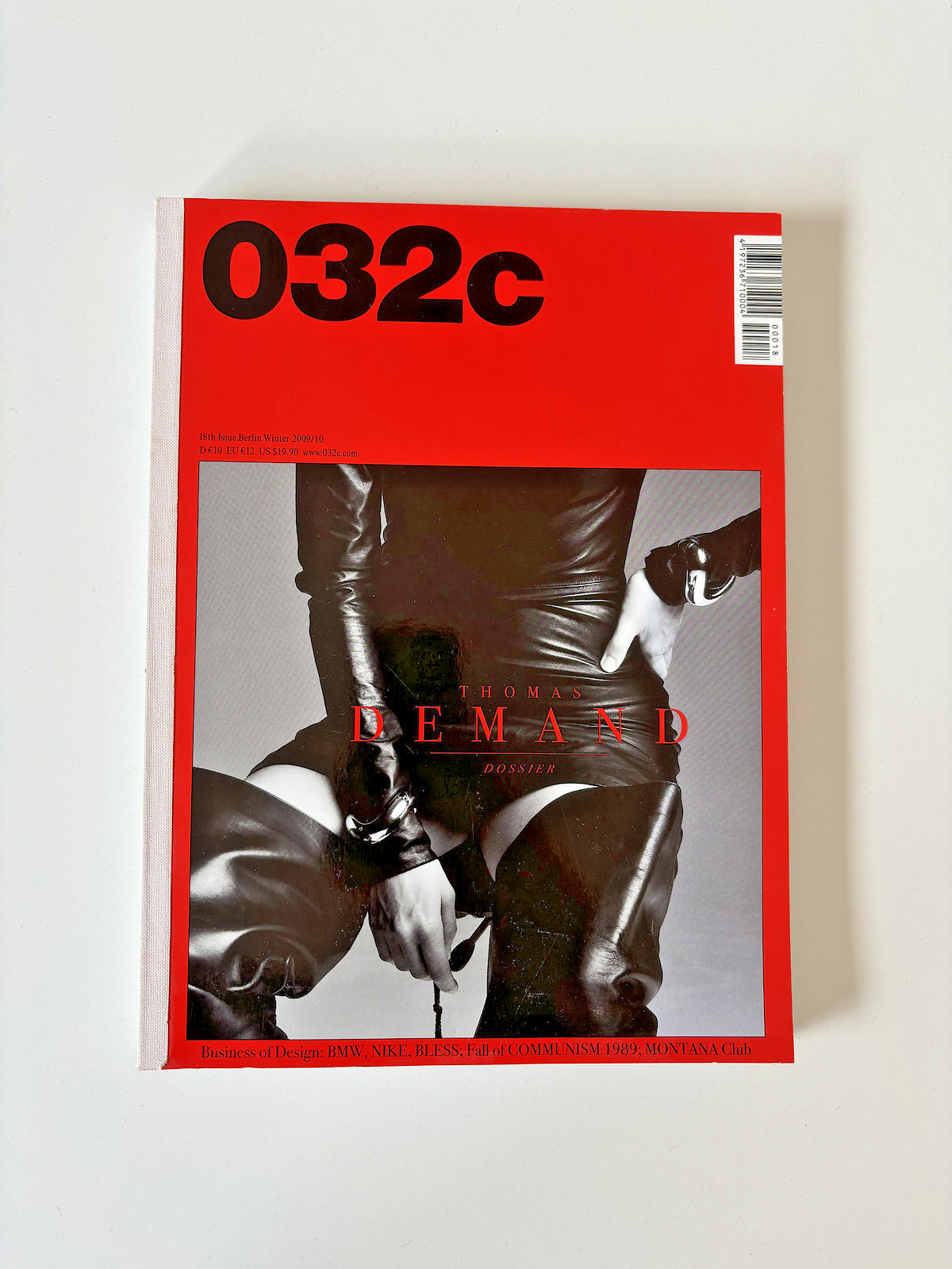 032c Magazine #18 Winter 2009/10; Thomas Demand