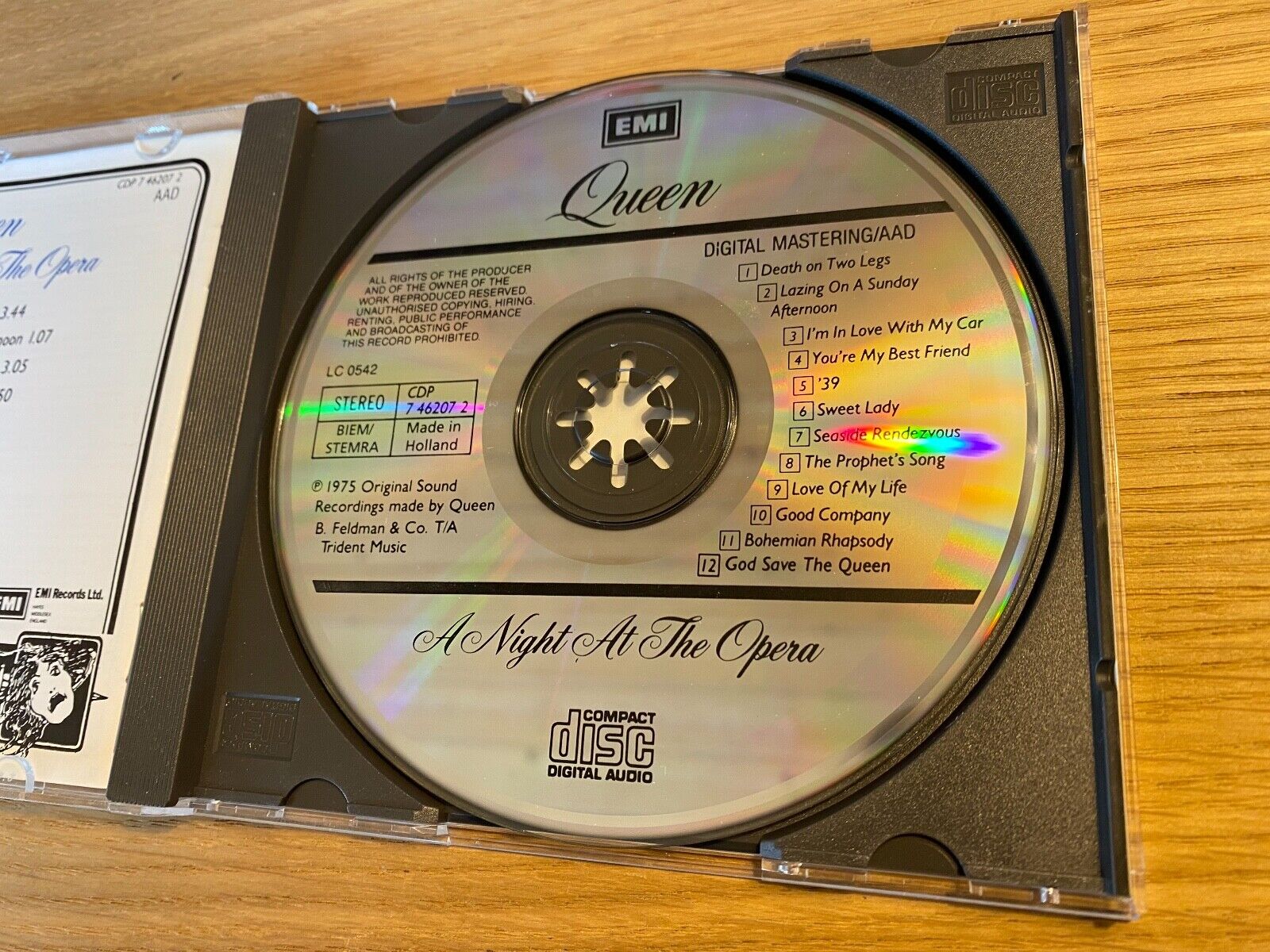 QUEEN NIGHT AT THE OPERA AAD EMI RECORDS UK  NETHERLANDS 1975 CD ALBUM 12 TRACK