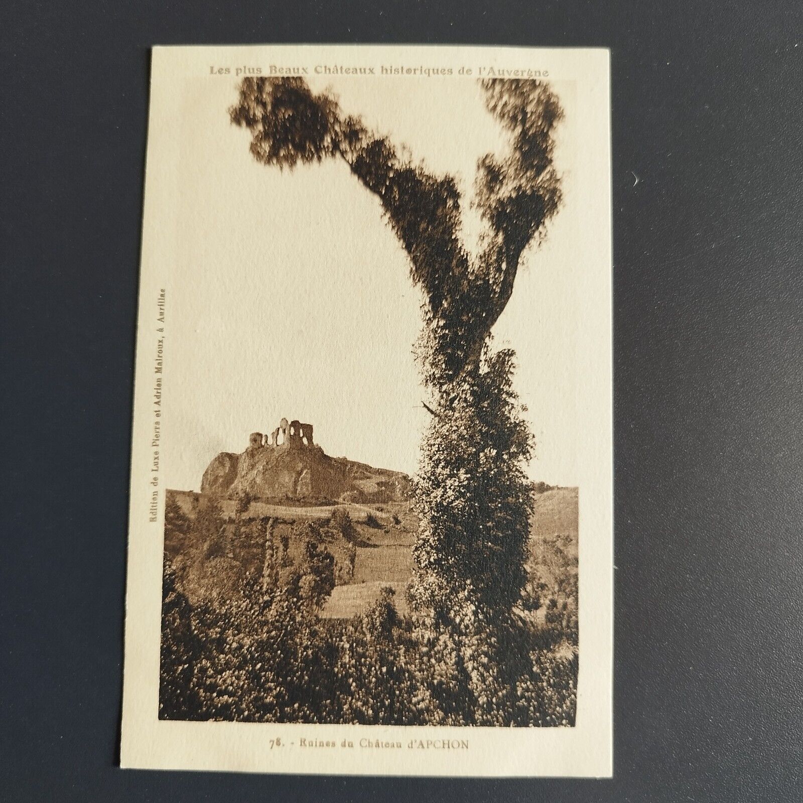 France-78-L'Auvergne-Ruines du Château d'Apchon 1910s