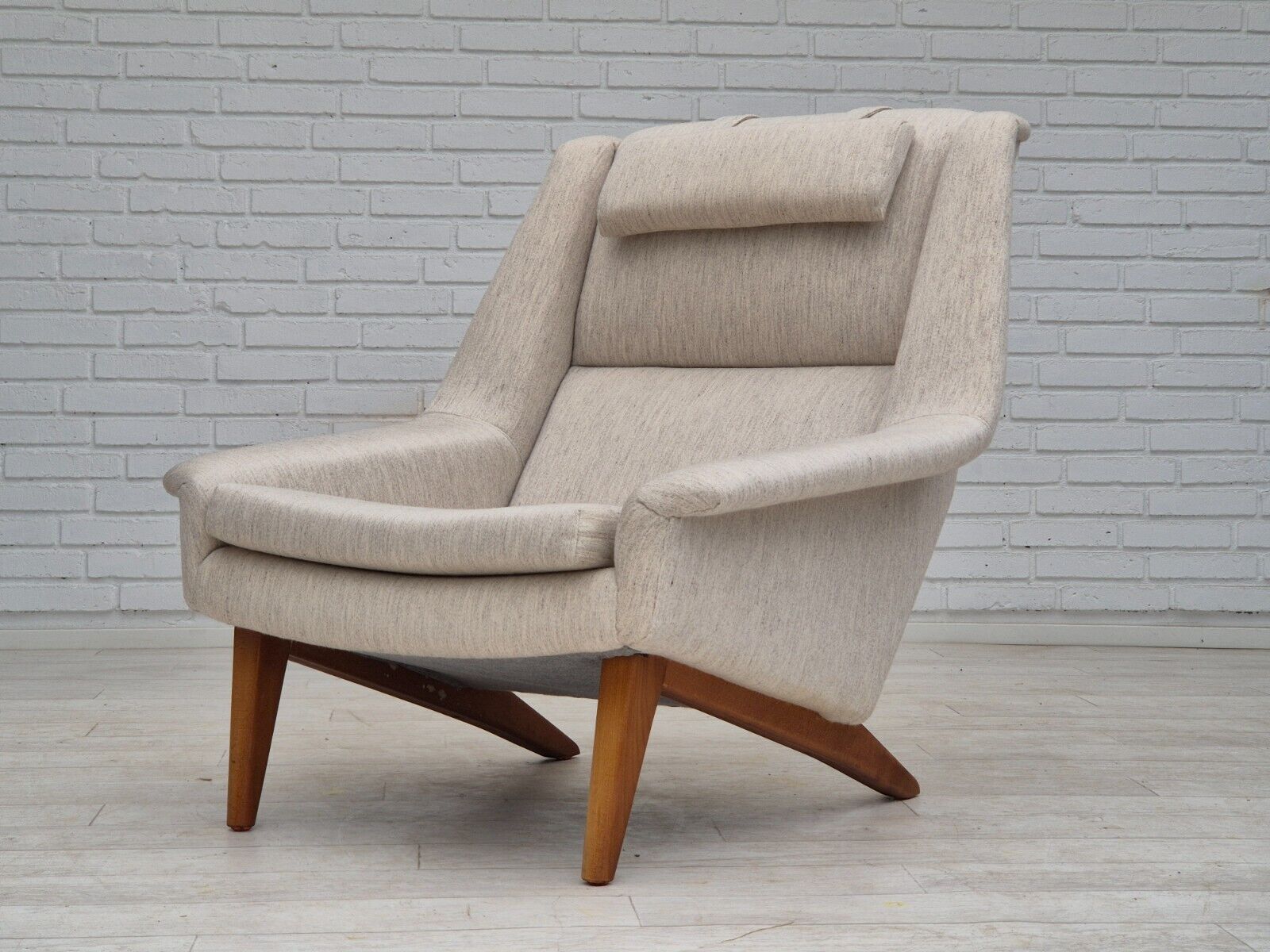 1970s Danish design by Folke Ohlsson chair model 4410 for Fritz Hansen