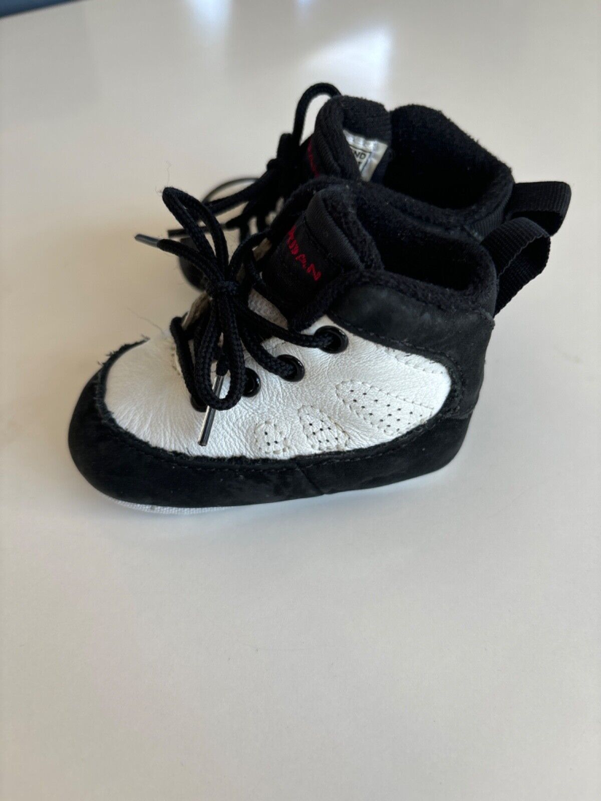 VTG Nike Air Jordan Baby Shoes Sz 2 1994 Rare Collectible 150191