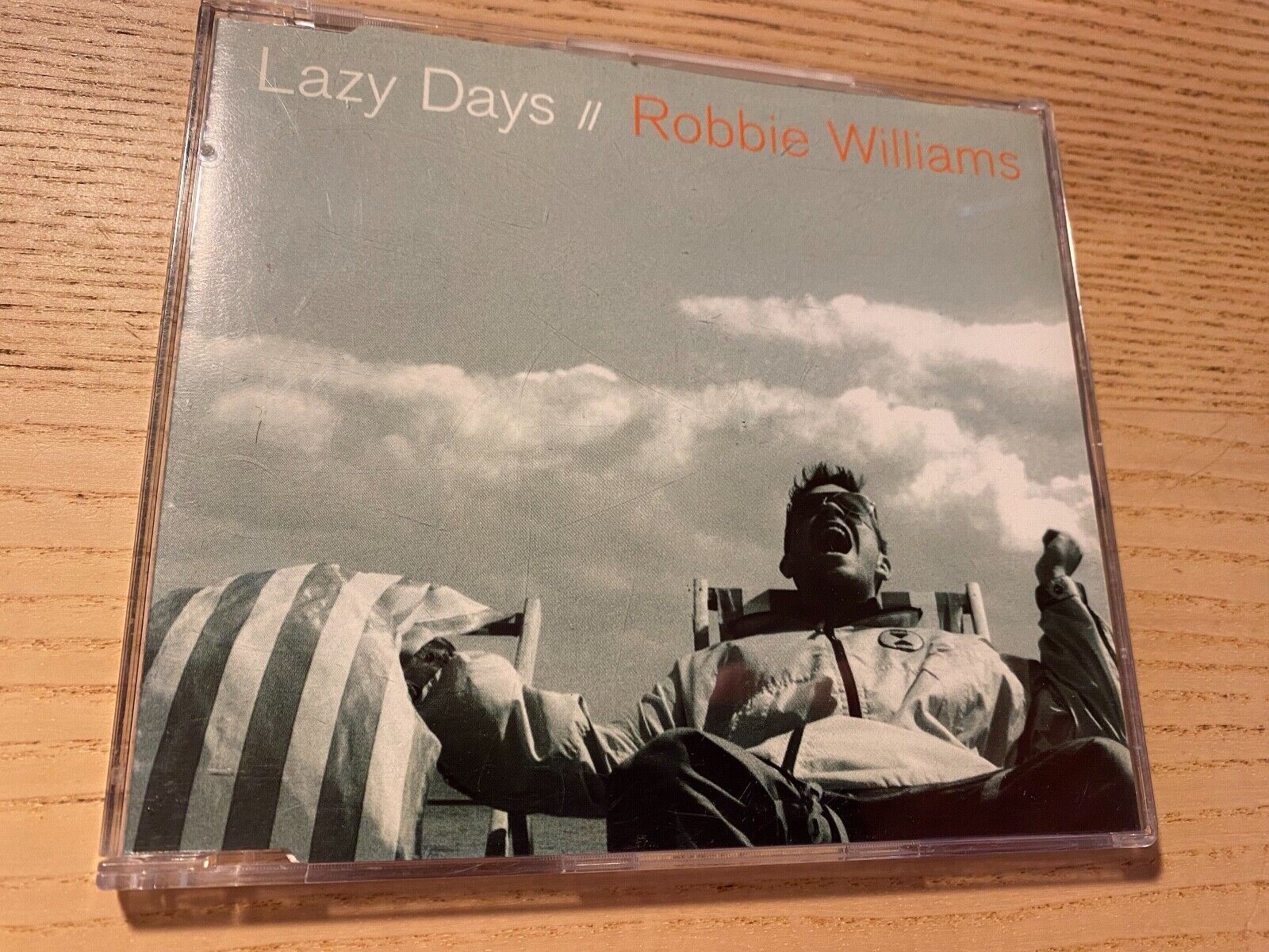 ROBBIE WILLIAMS "LAZY DAYS" 1 TRACK PROMOTION CD SINGLE  1997 CHRYSALIS HOLLAND*