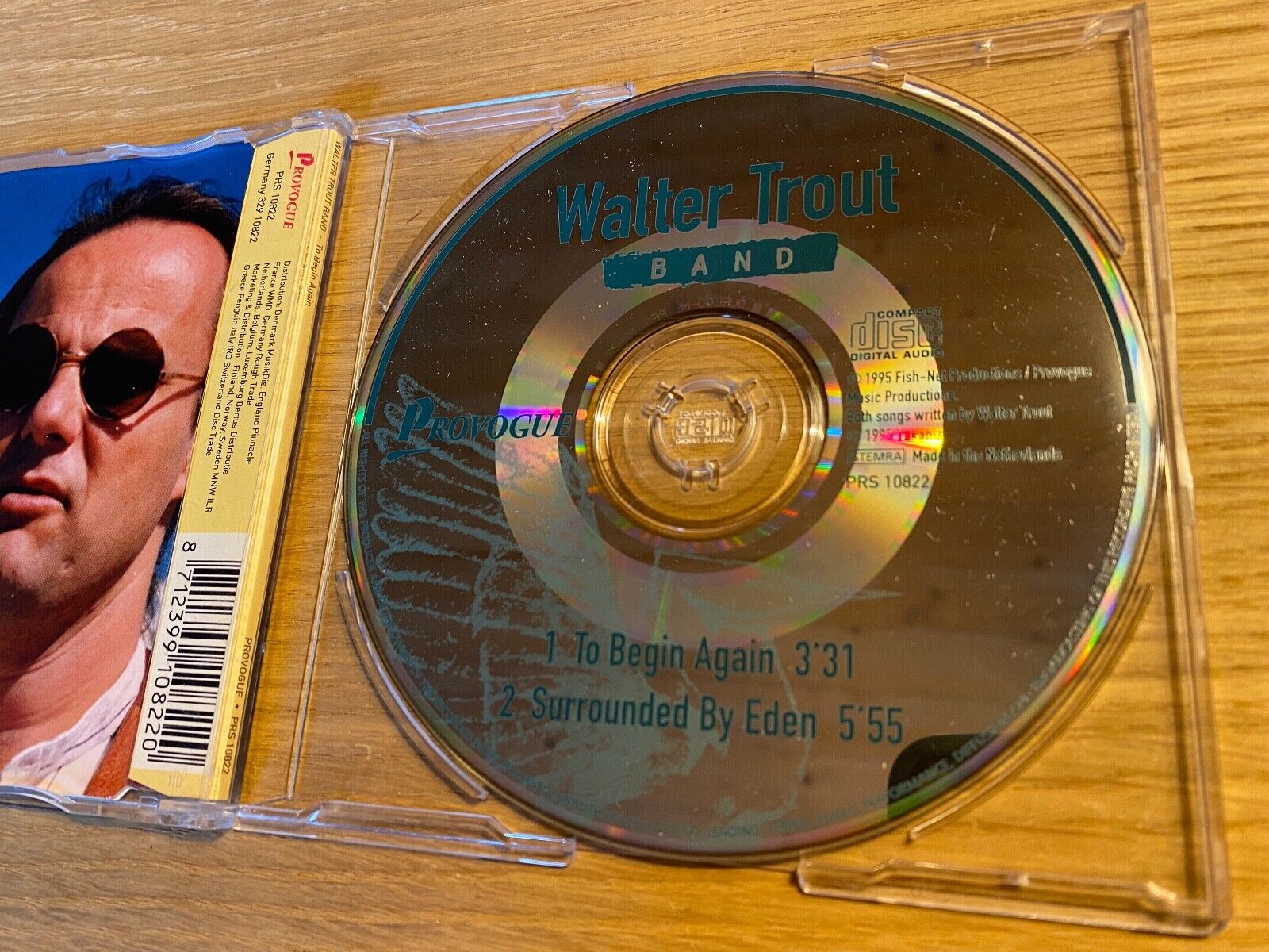 WALTER TROUT BAND "TO BEGIN AGAIN / SURROUNDED BY EDEN " 1995 2 TRACKS CD SINGLE