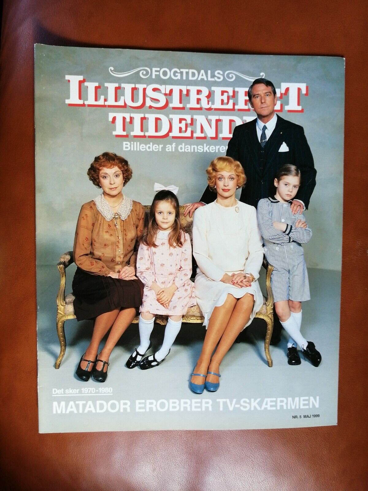 Fogtdals Illustreret tidende :Picand stories of Danish life 1970-1980No 51999