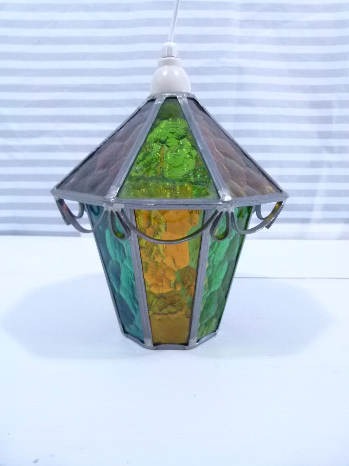 Stained glass lamp