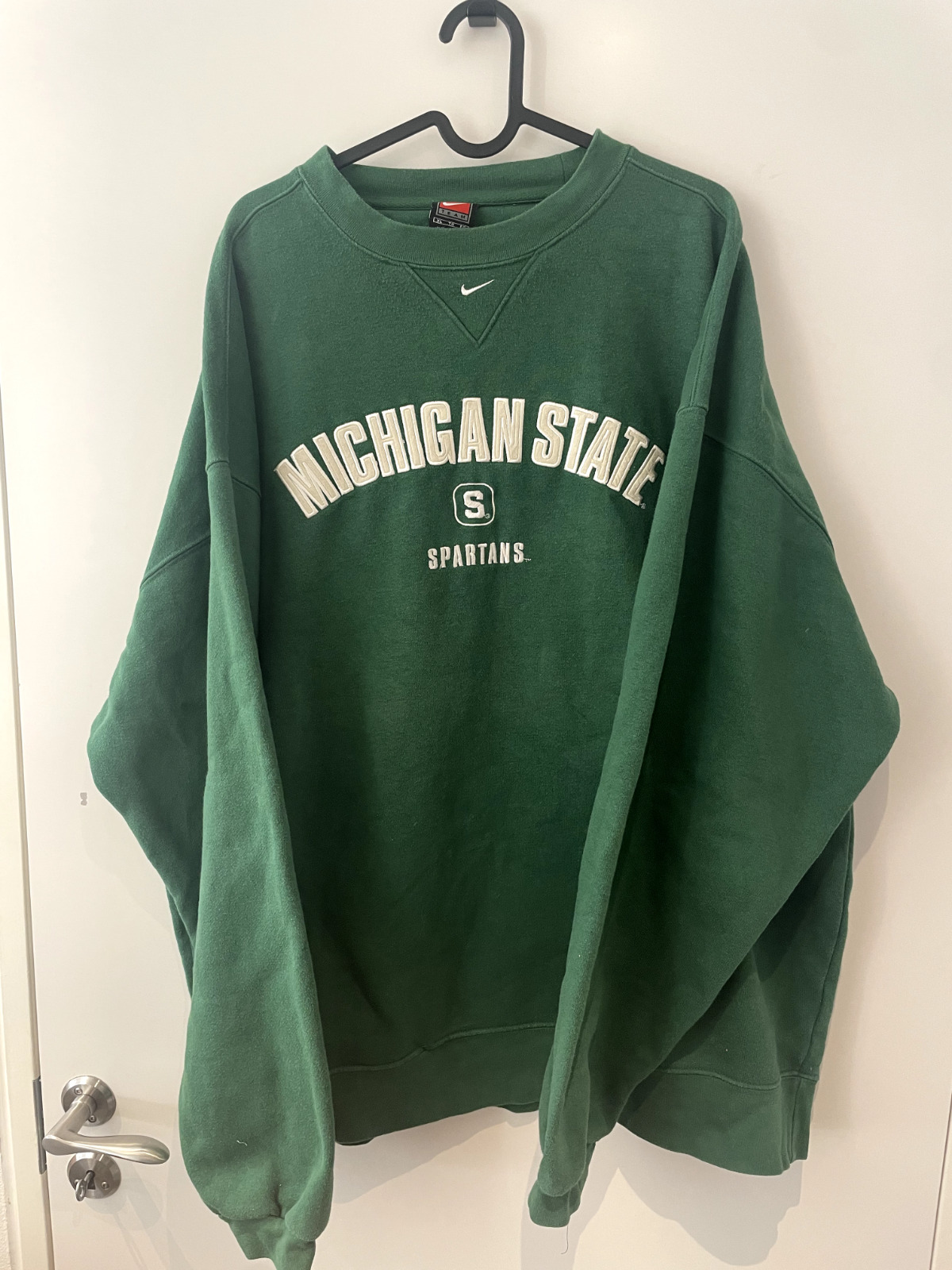 1990s Nike Center swoosh sweatshirt Michigan state football Nike red tag 90s