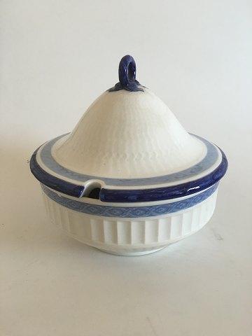 Royal Copenhagen Blue Fan Tureen No 11567