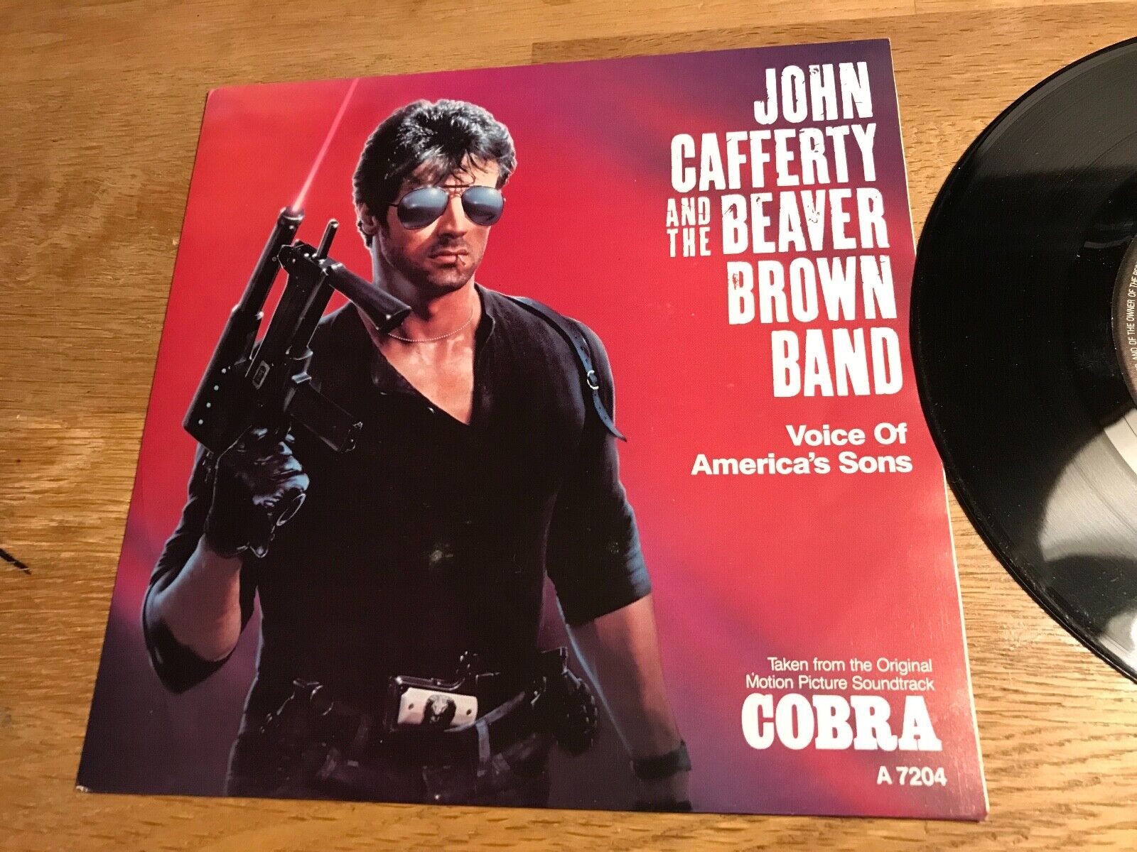 JOHN CAFFERTY AND THE BEAVER BROWN BAND "VOICE OF AMERICA´S SONS" COBRA 1985 NL