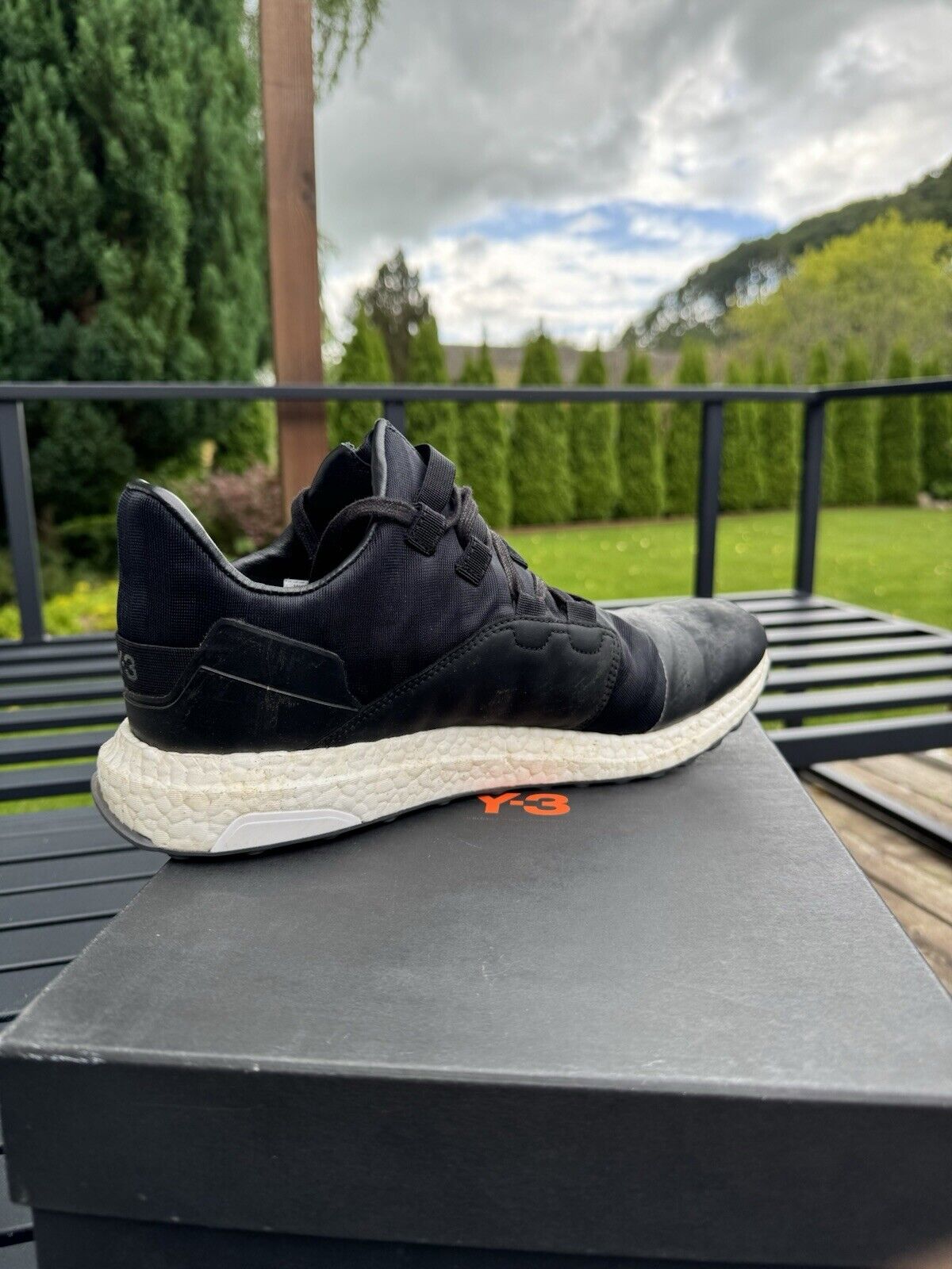 Y3 Kosovo Low