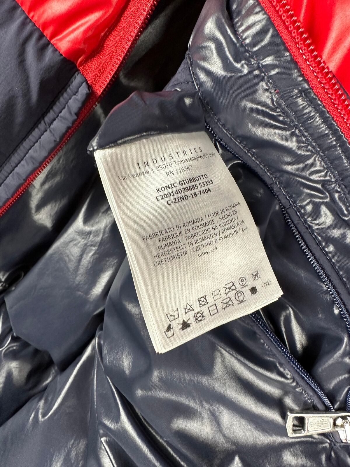 Moncler Konic Size 3