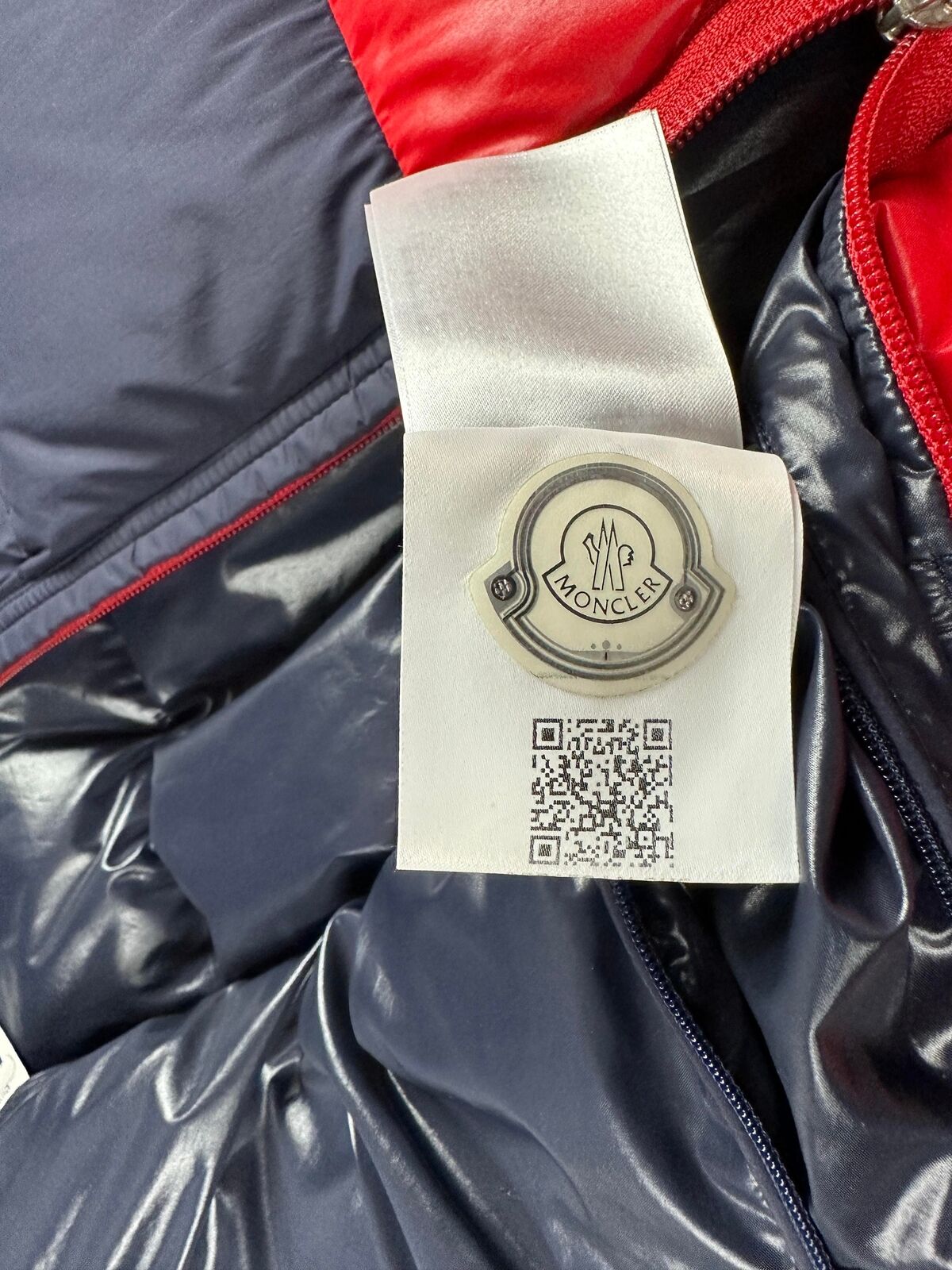 Moncler Konic Size 3