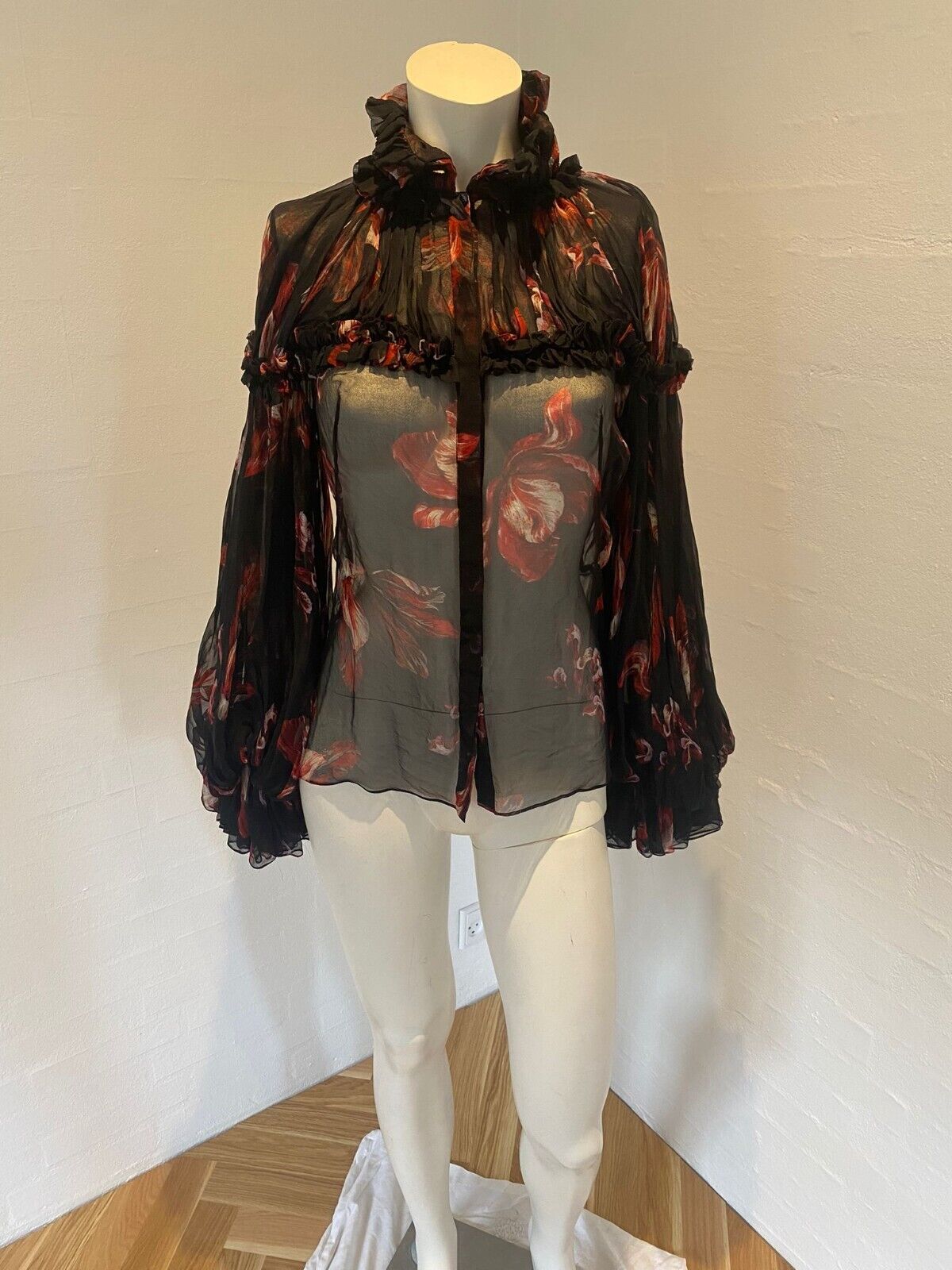 Alexander Mcqueen ruffle silk blouse