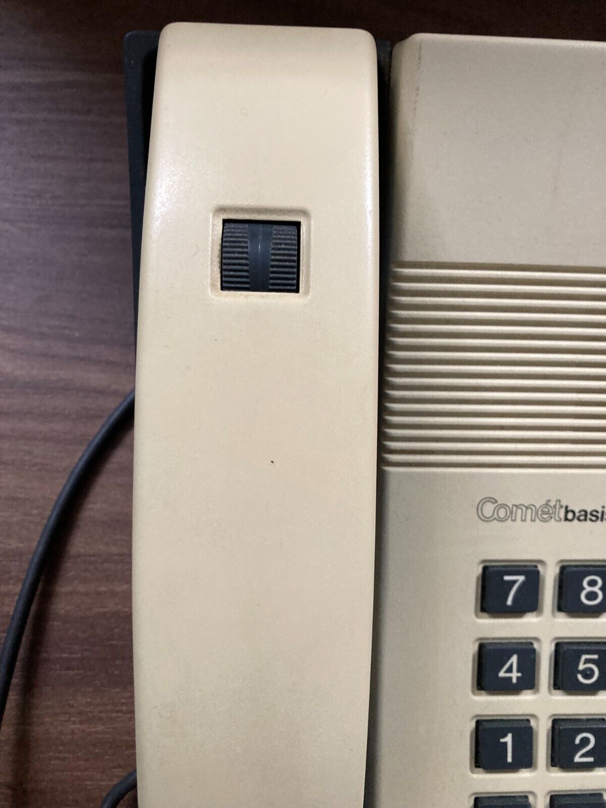 Kirk Comet Basis Digitel 2000 Danish White/Beige 1980s Desk Landline Phone