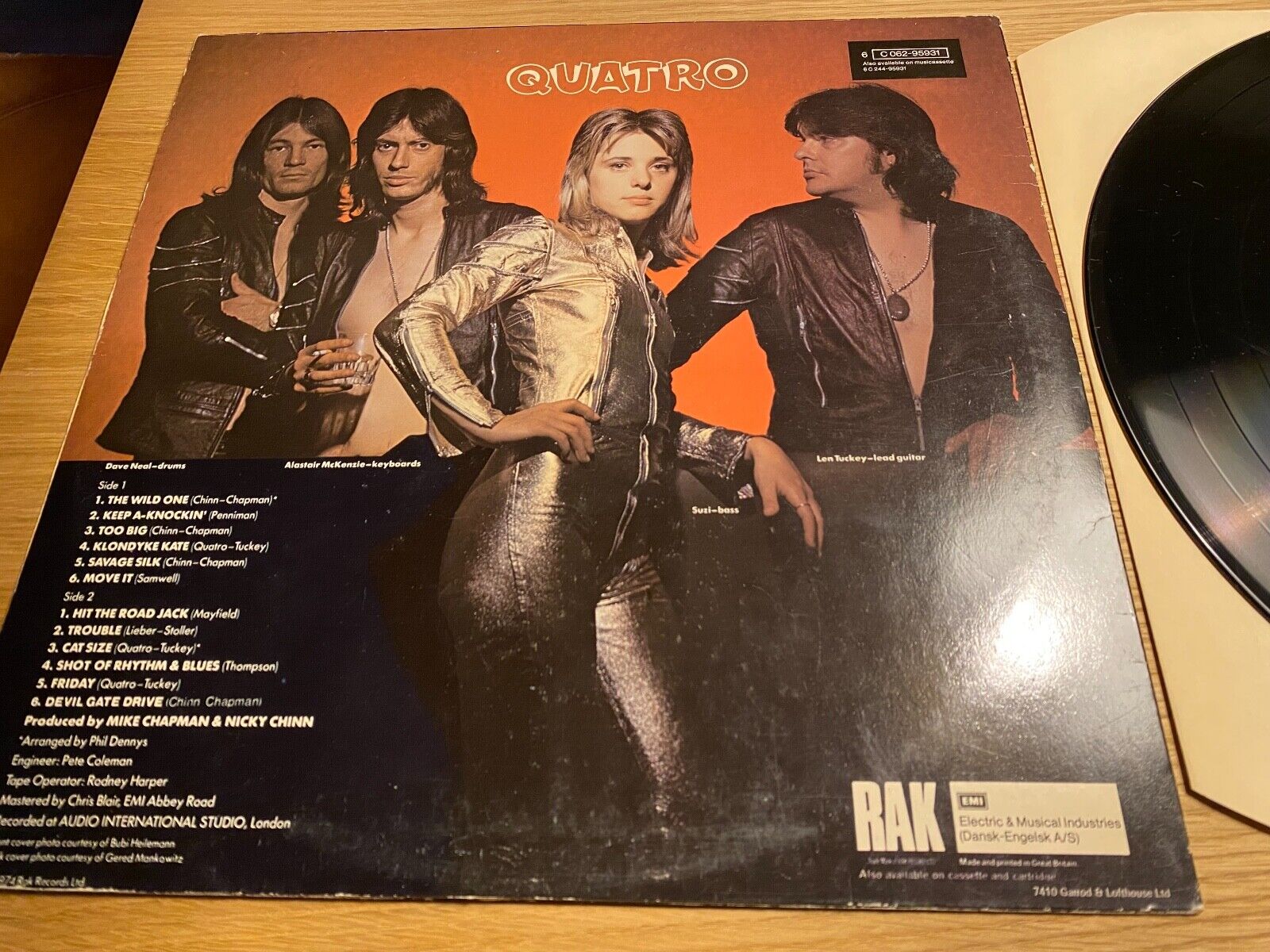 SUZI QUATRO "QUATRO" 1974 12 TRACK DANISH PRESS LP RAK RECORDS NCB DENMARK ROCK*