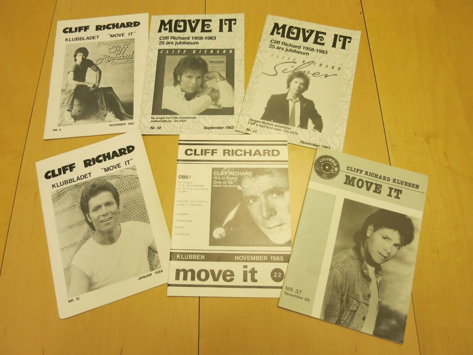 6 x Danish Fan Club Magazines CLIFF RICHARD 1988 Move It CL1